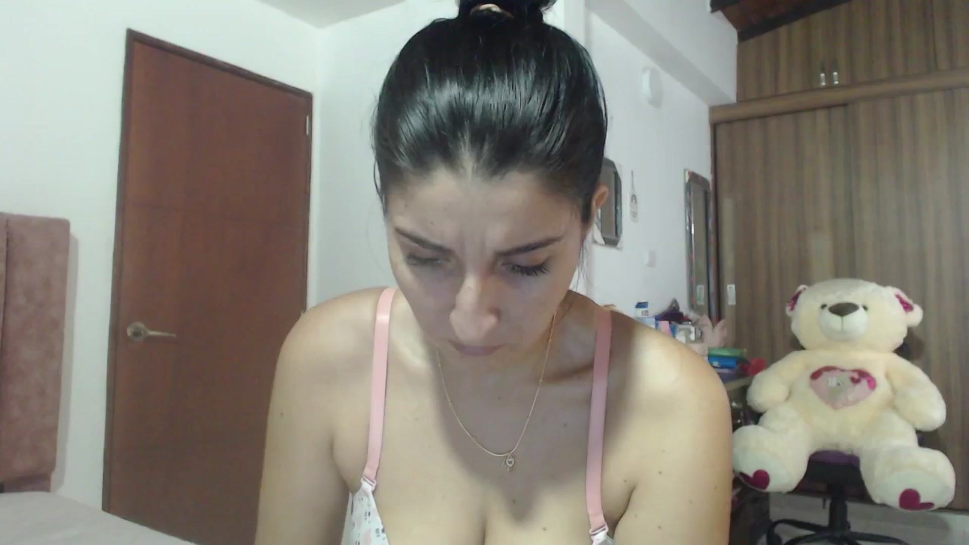 Gallery image thumbnail from Mao02's myfreecams stream on, 06/11/2024, 16:12 image 13 of 20