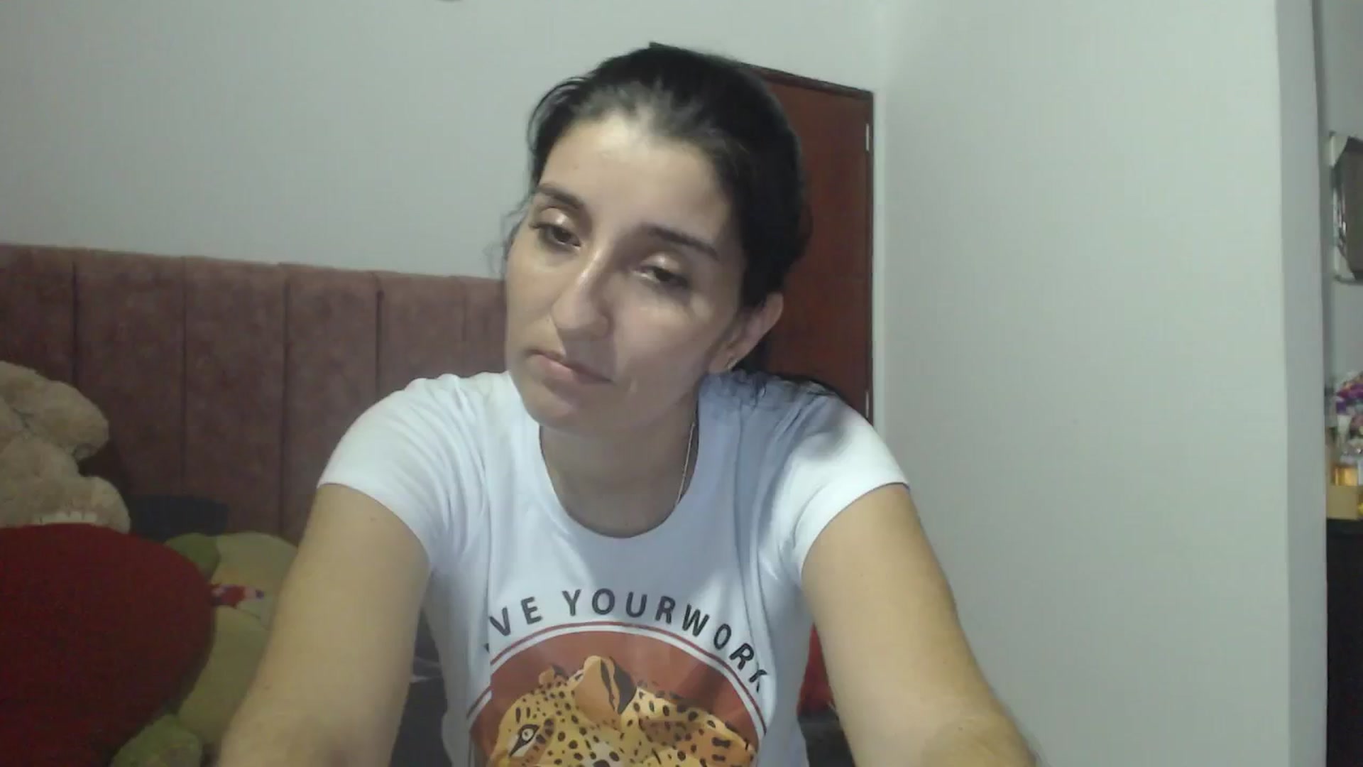 Gallery image thumbnail from Mao02's myfreecams stream on, 06/15/2024, 09:45 image 7 of 20