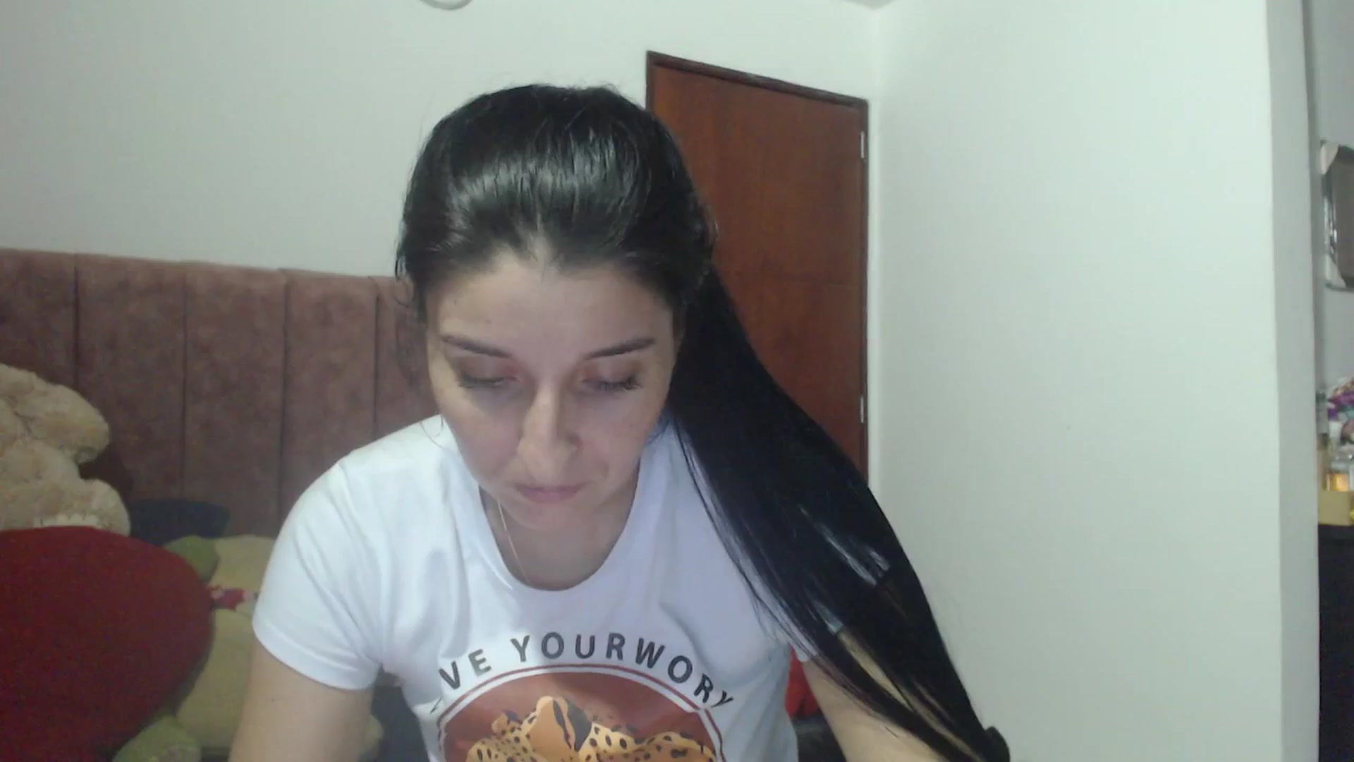 Gallery image thumbnail from Mao02's myfreecams stream on, 06/15/2024, 09:45 image 18 of 20