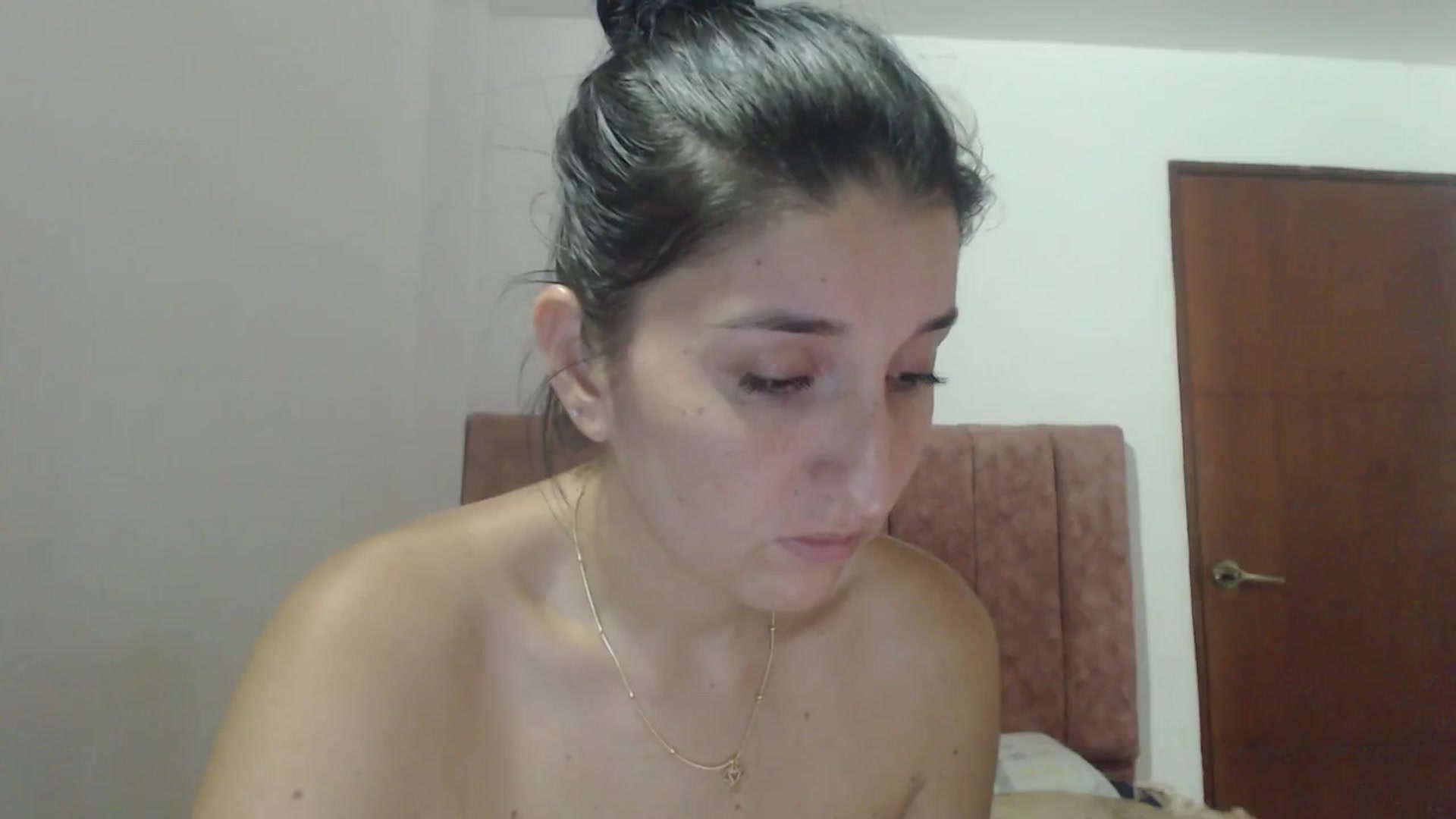 Gallery image thumbnail from Mao02's myfreecams stream on, 06/18/2024, 15:57 image 8 of 20