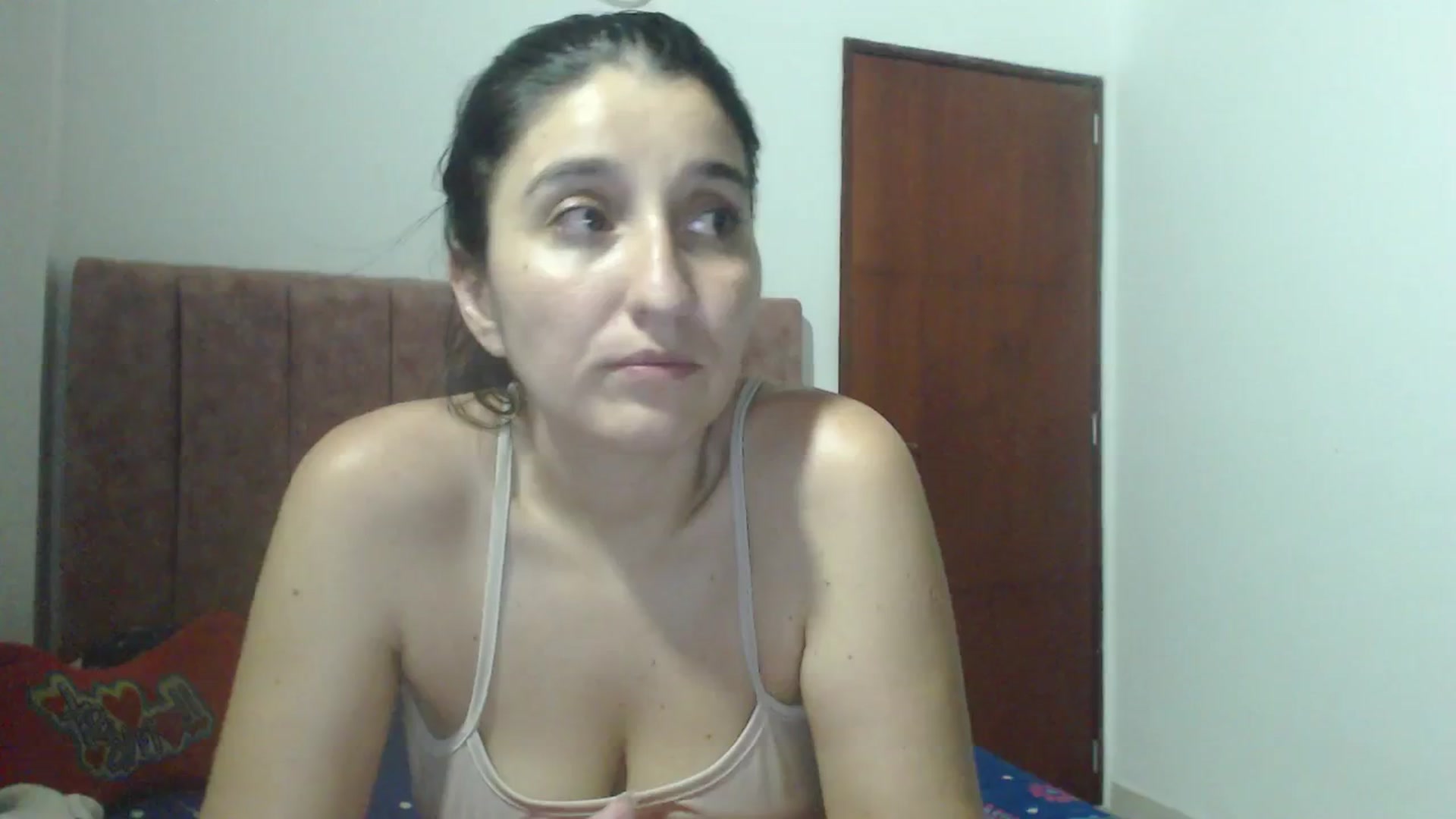 Gallery image thumbnail from Mao02's myfreecams stream on, 10/18/2024, 06:05 image 8 of 20