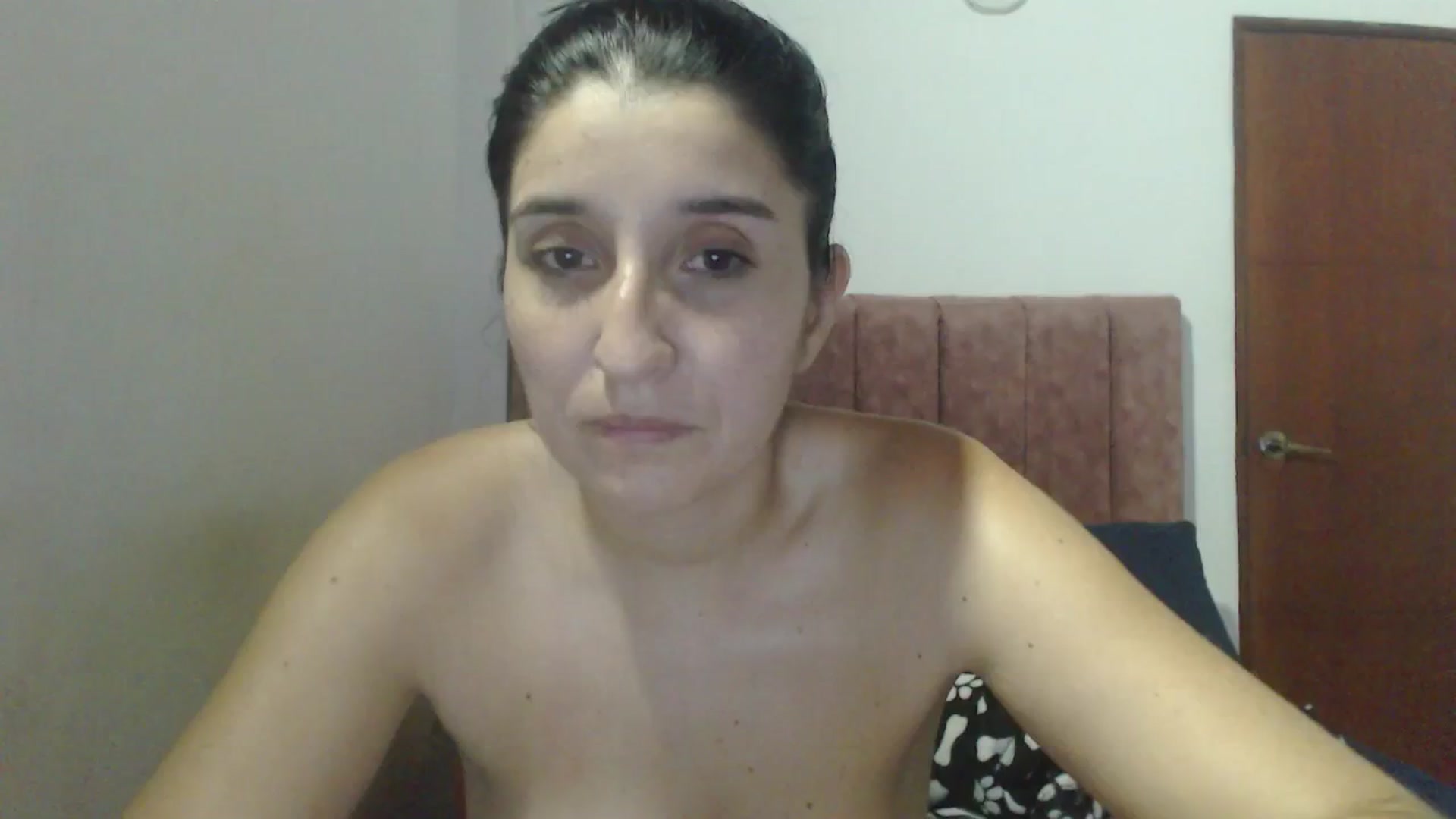 Gallery image thumbnail from Mao02's myfreecams stream on, 12/29/2024, 06:30 image 15 of 20