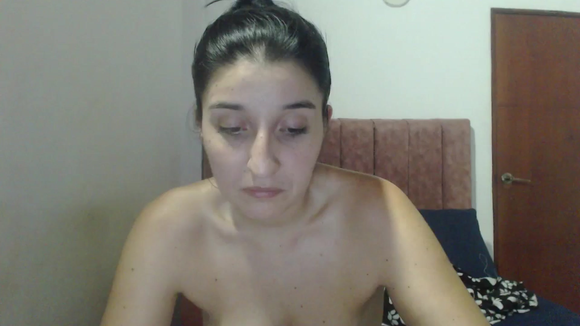 Gallery image thumbnail from Mao02's myfreecams stream on, 12/29/2024, 06:30 image 7 of 20