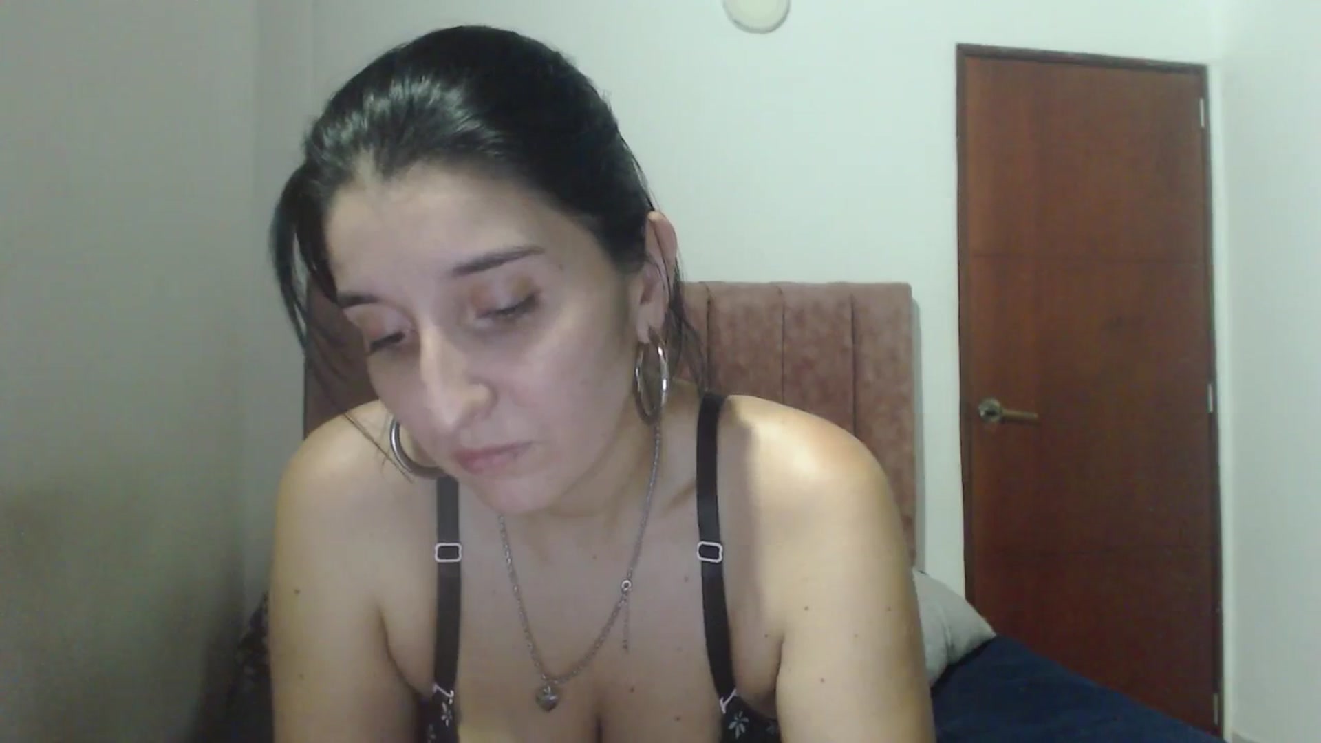 Gallery image thumbnail from Mao02's myfreecams stream on, 01/20/2025, 04:55 image 18 of 20