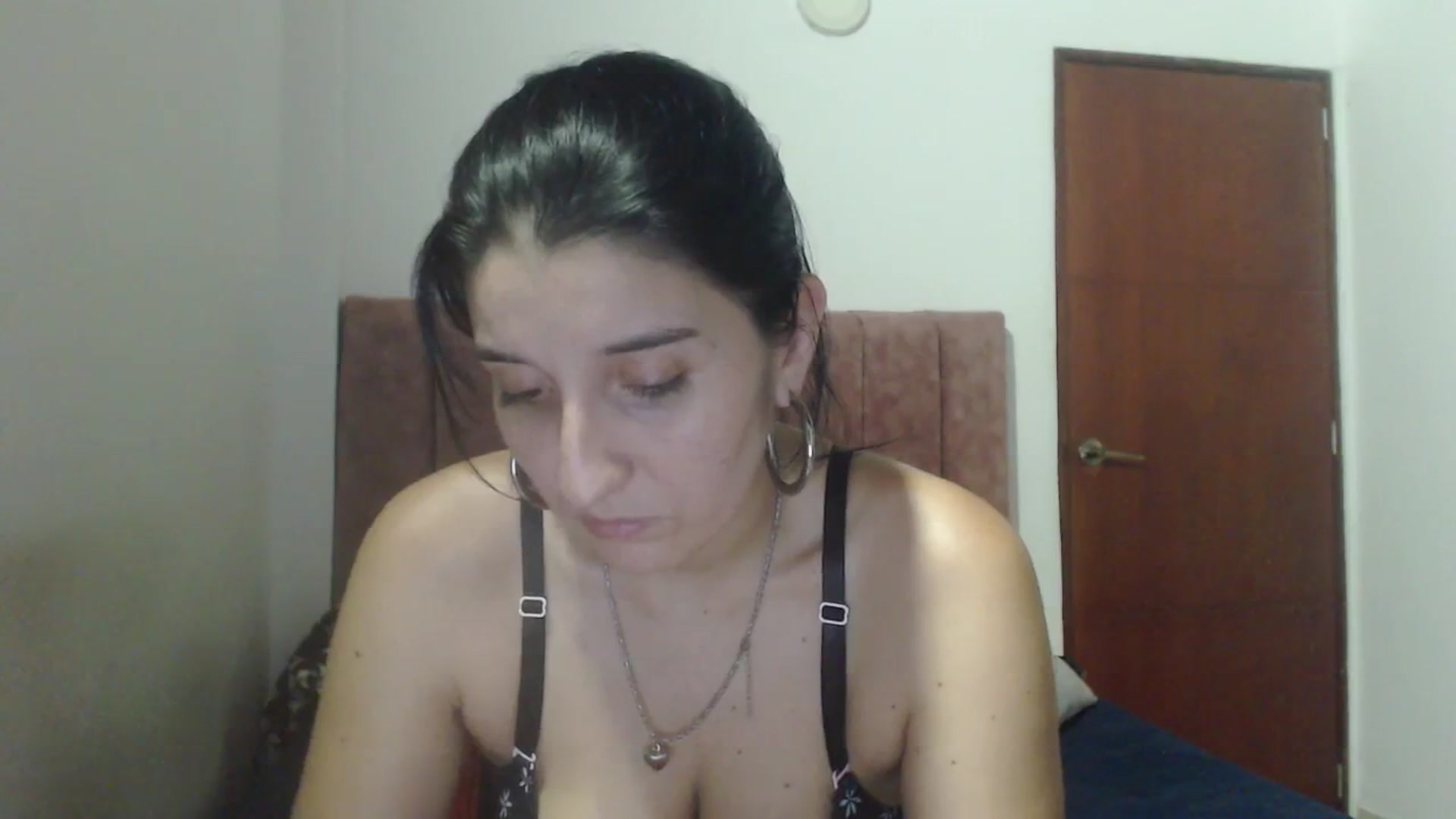 Gallery image thumbnail from Mao02's myfreecams stream on, 01/20/2025, 04:55 image 16 of 20