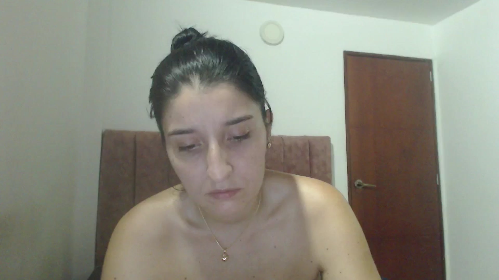 Gallery image thumbnail from Mao02's myfreecams stream on, 01/21/2025, 08:55 image 13 of 20
