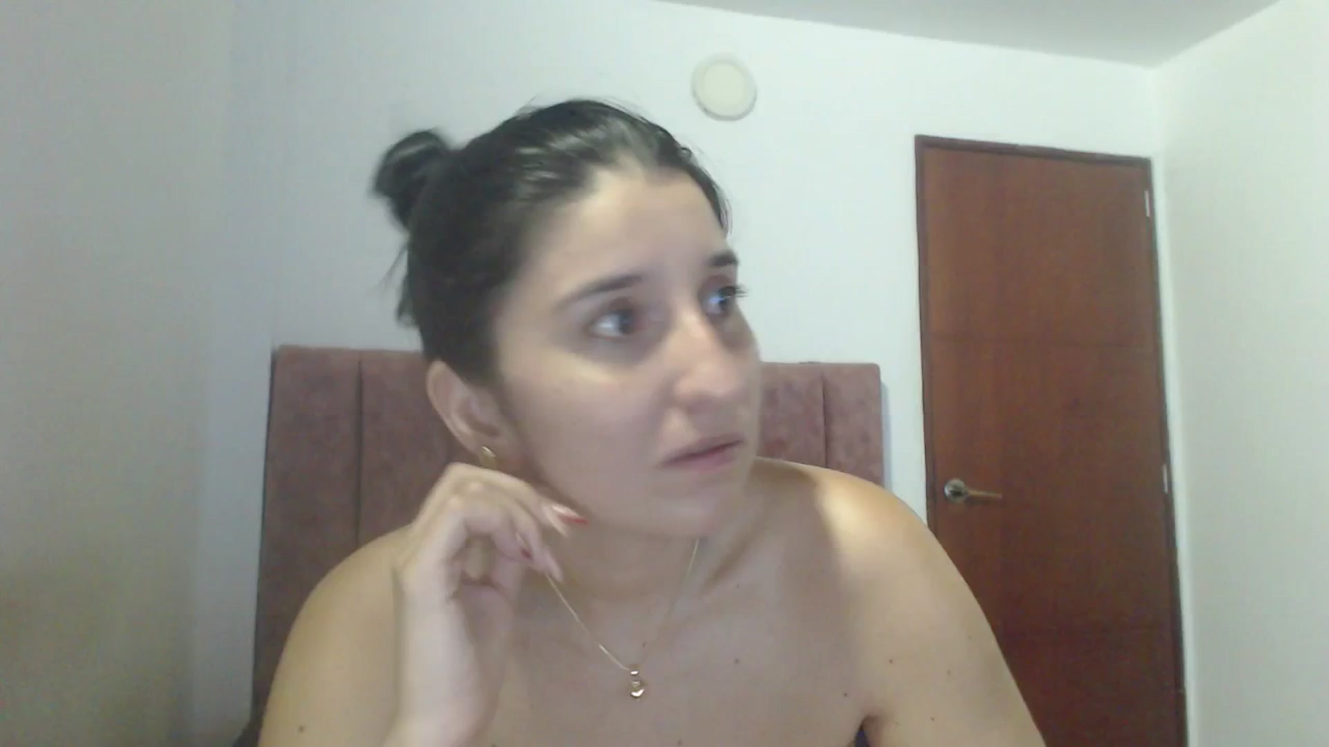 Gallery image thumbnail from Mao02's myfreecams stream on, 01/21/2025, 08:55 image 12 of 20