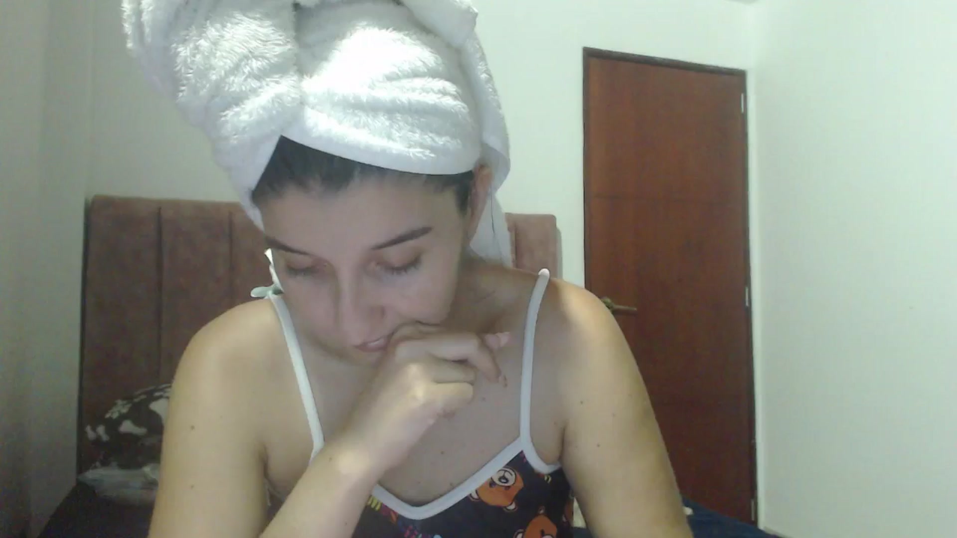 Gallery image thumbnail from Mao02's myfreecams stream on, 01/25/2025, 03:49 image 17 of 20