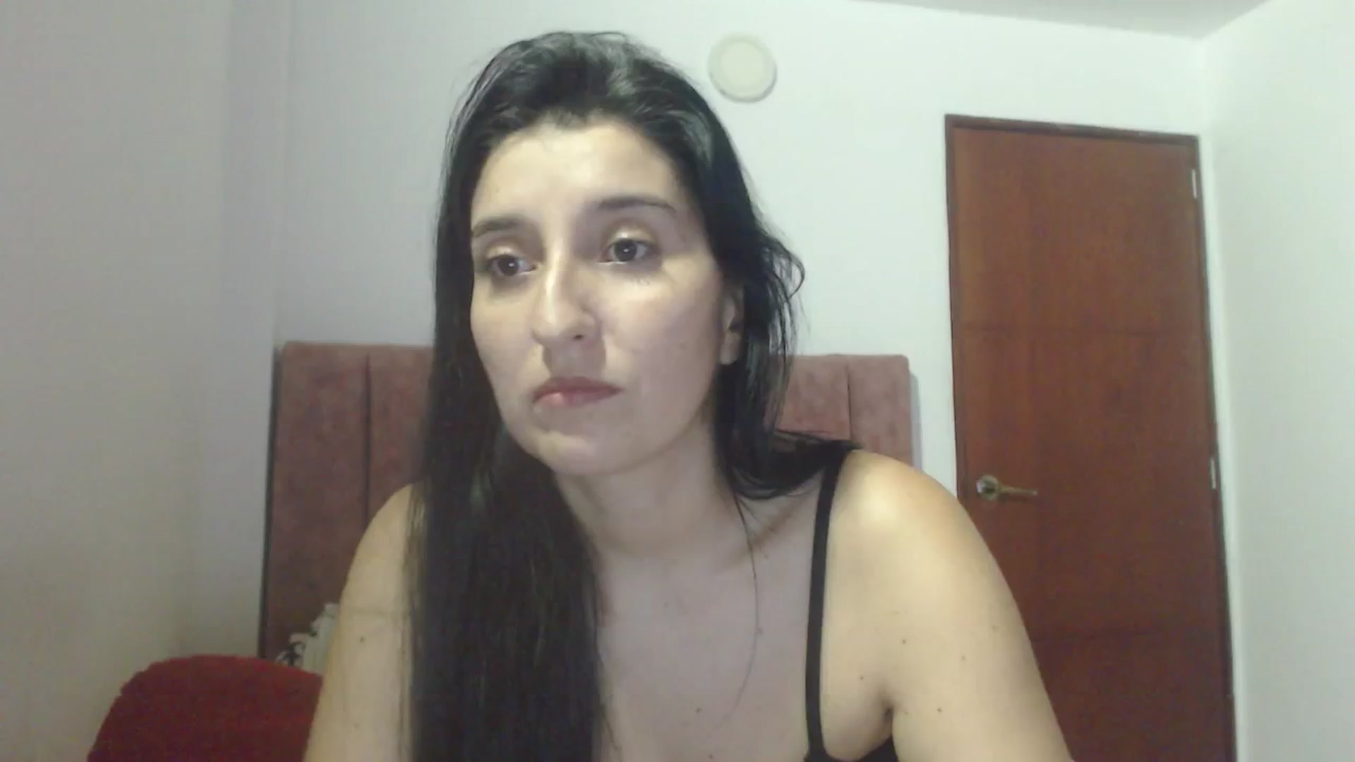 Gallery image thumbnail from Mao02's myfreecams stream on, 02/07/2025, 07:03 image 16 of 20