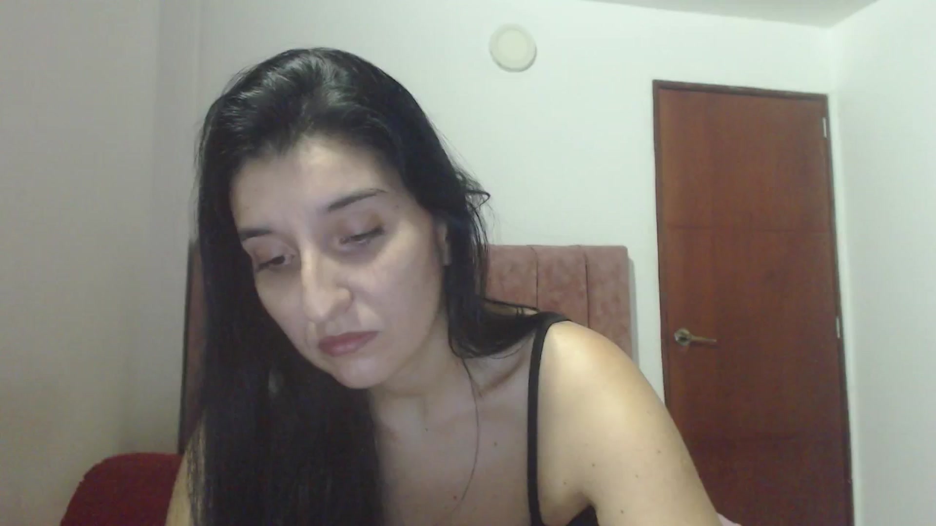 Gallery image thumbnail from Mao02's myfreecams stream on, 02/07/2025, 07:03 image 19 of 20