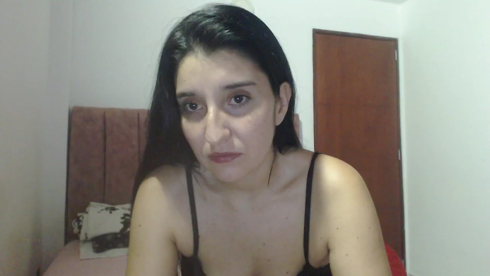 Gallery image thumbnail from Mao02's myfreecams stream on, 02/07/2025, 07:41 image 12 of 20