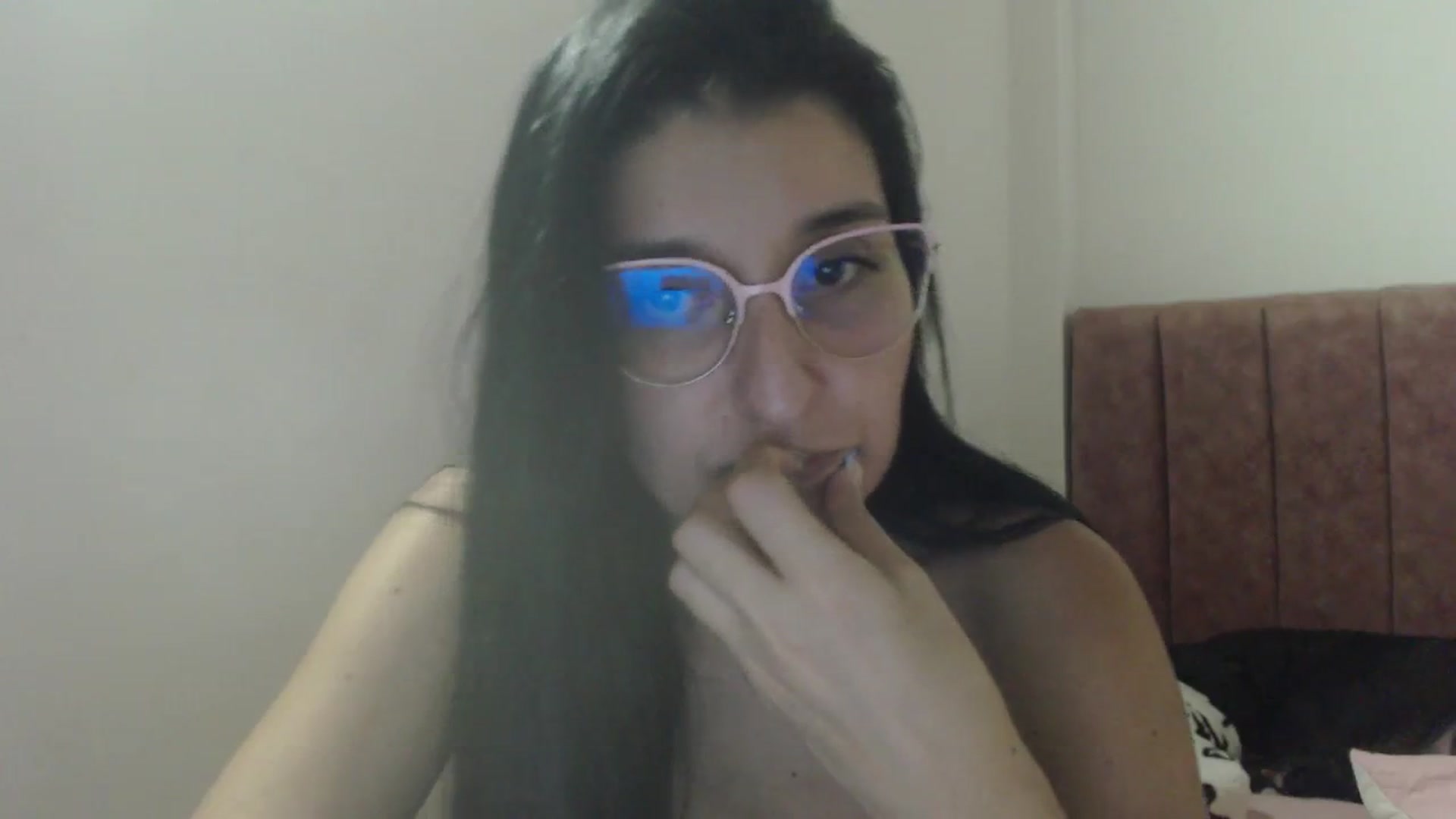Gallery image thumbnail from Mao02's myfreecams stream on, 02/10/2025, 06:53 image 7 of 20