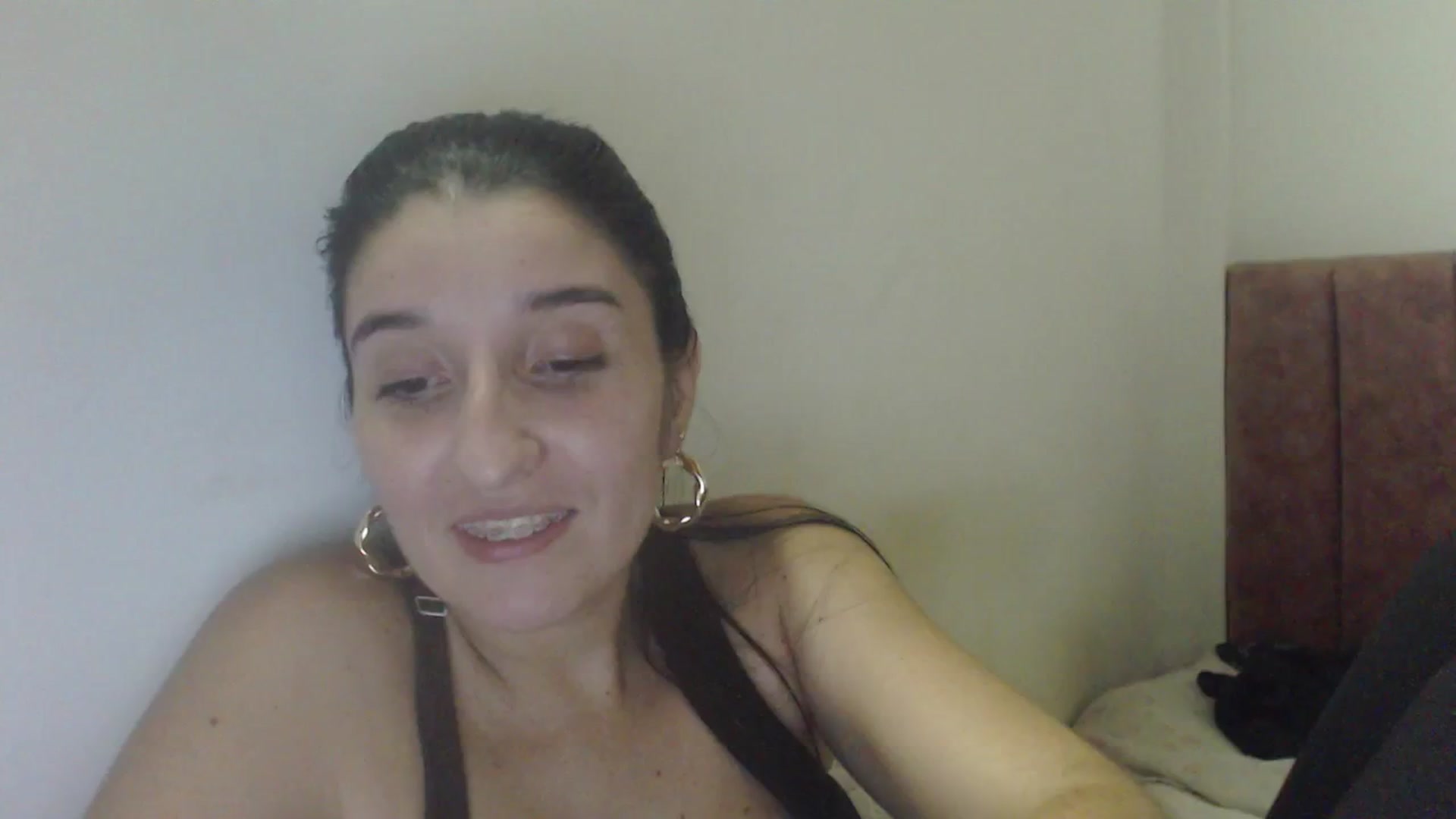 Gallery image thumbnail from Mao02's myfreecams stream on, 02/16/2025, 04:49 image 15 of 20