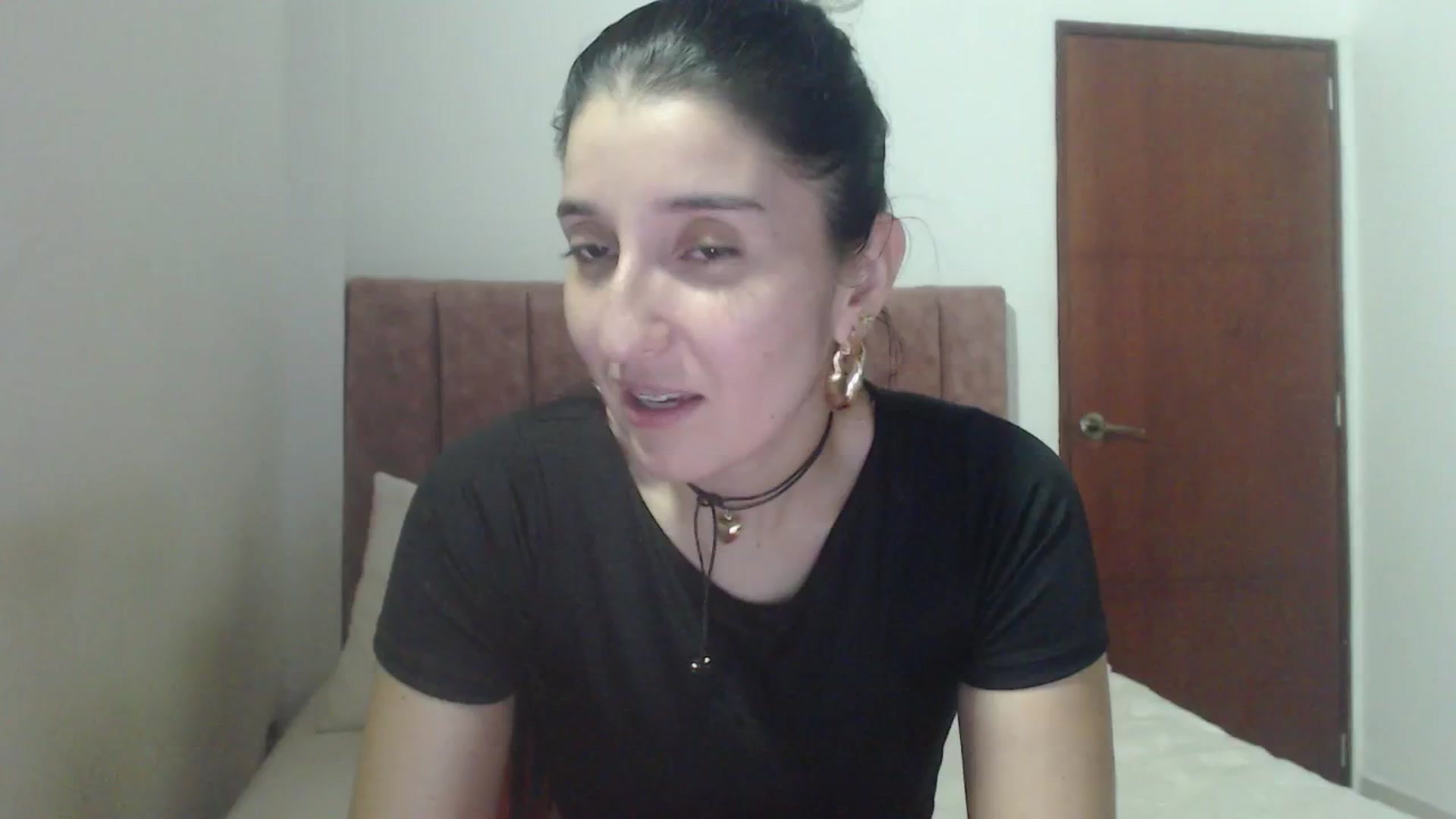 Gallery image thumbnail from Mao02's myfreecams stream on, 02/17/2025, 04:08 image 15 of 20