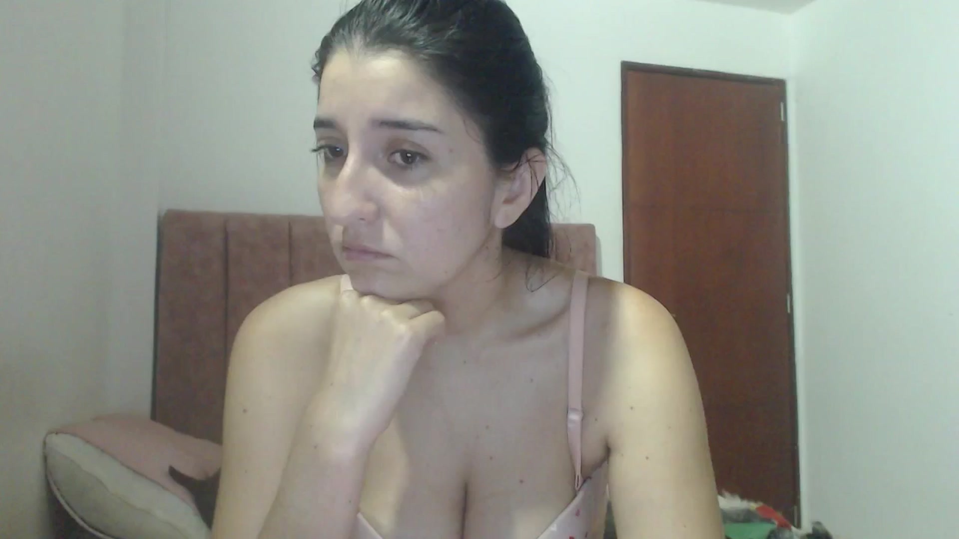 Gallery image thumbnail from Mao02's myfreecams stream on, 02/21/2025, 17:21 image 19 of 20