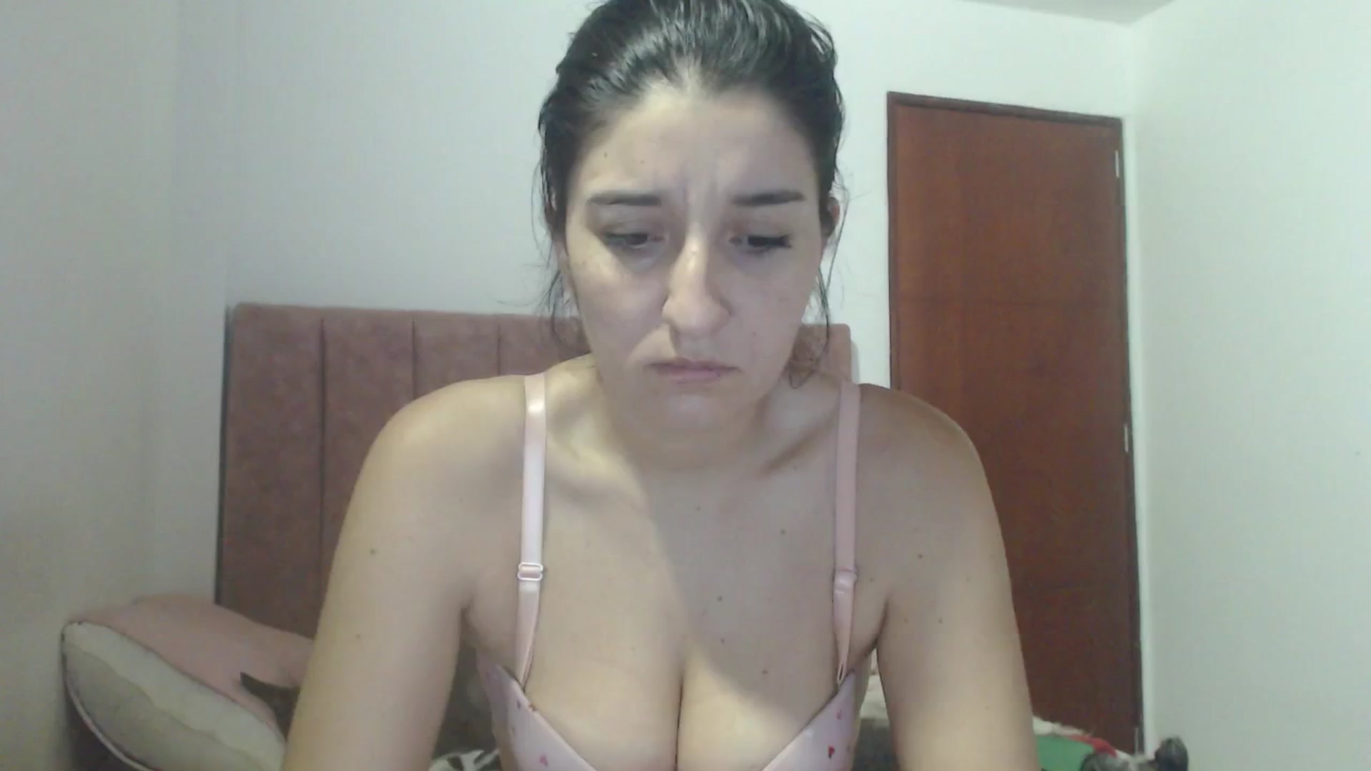 Gallery image thumbnail from Mao02's myfreecams stream on, 02/21/2025, 17:21 image 8 of 20