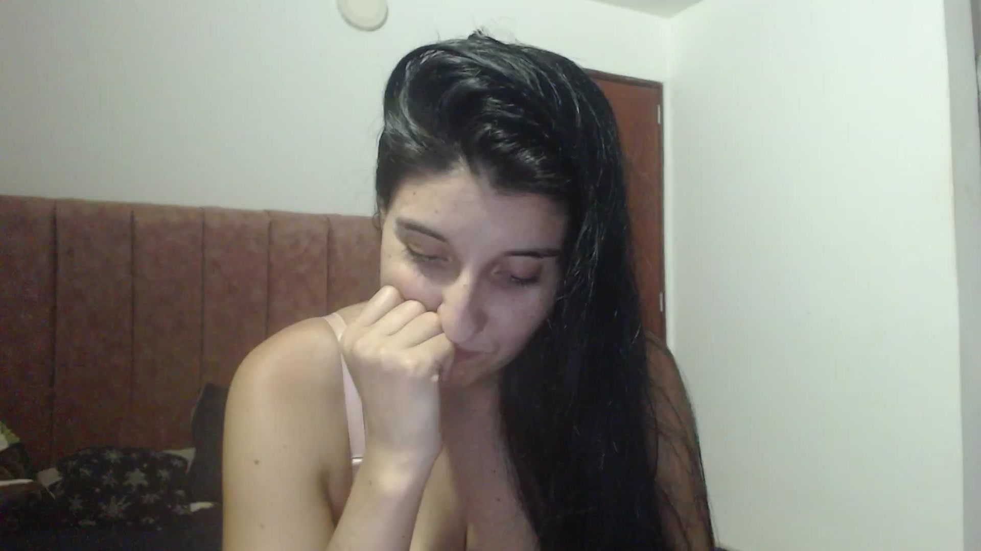 Gallery image thumbnail from Mao02's myfreecams stream on, 02/27/2025, 04:13 image 15 of 20
