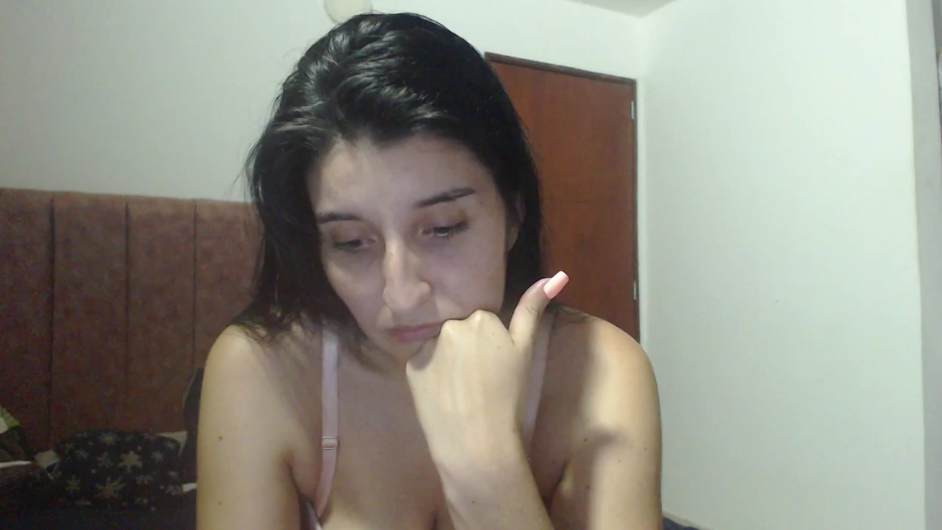Gallery image thumbnail from Mao02's myfreecams stream on, 02/27/2025, 04:13 image 18 of 20