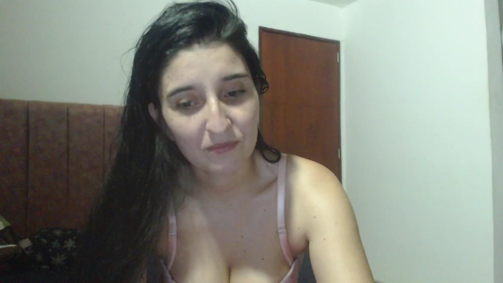 Gallery image thumbnail from Mao02's myfreecams stream on, 02/27/2025, 04:13 image 10 of 20