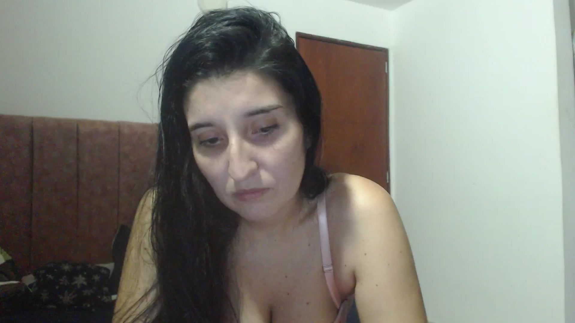 Gallery image thumbnail from Mao02's myfreecams stream on, 02/27/2025, 04:13 image 12 of 20