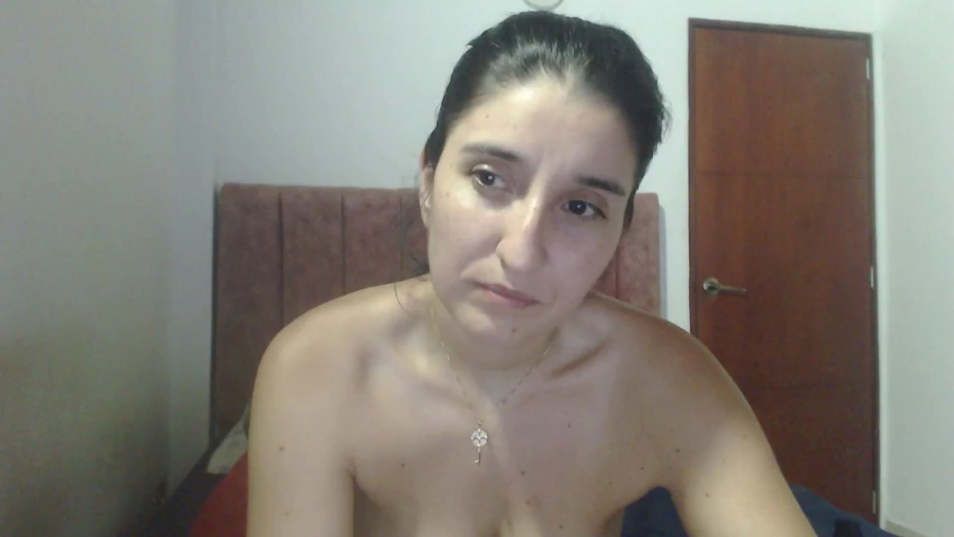 Gallery image thumbnail from Mao02's myfreecams stream on, 03/11/2025, 04:14 image 4 of 20