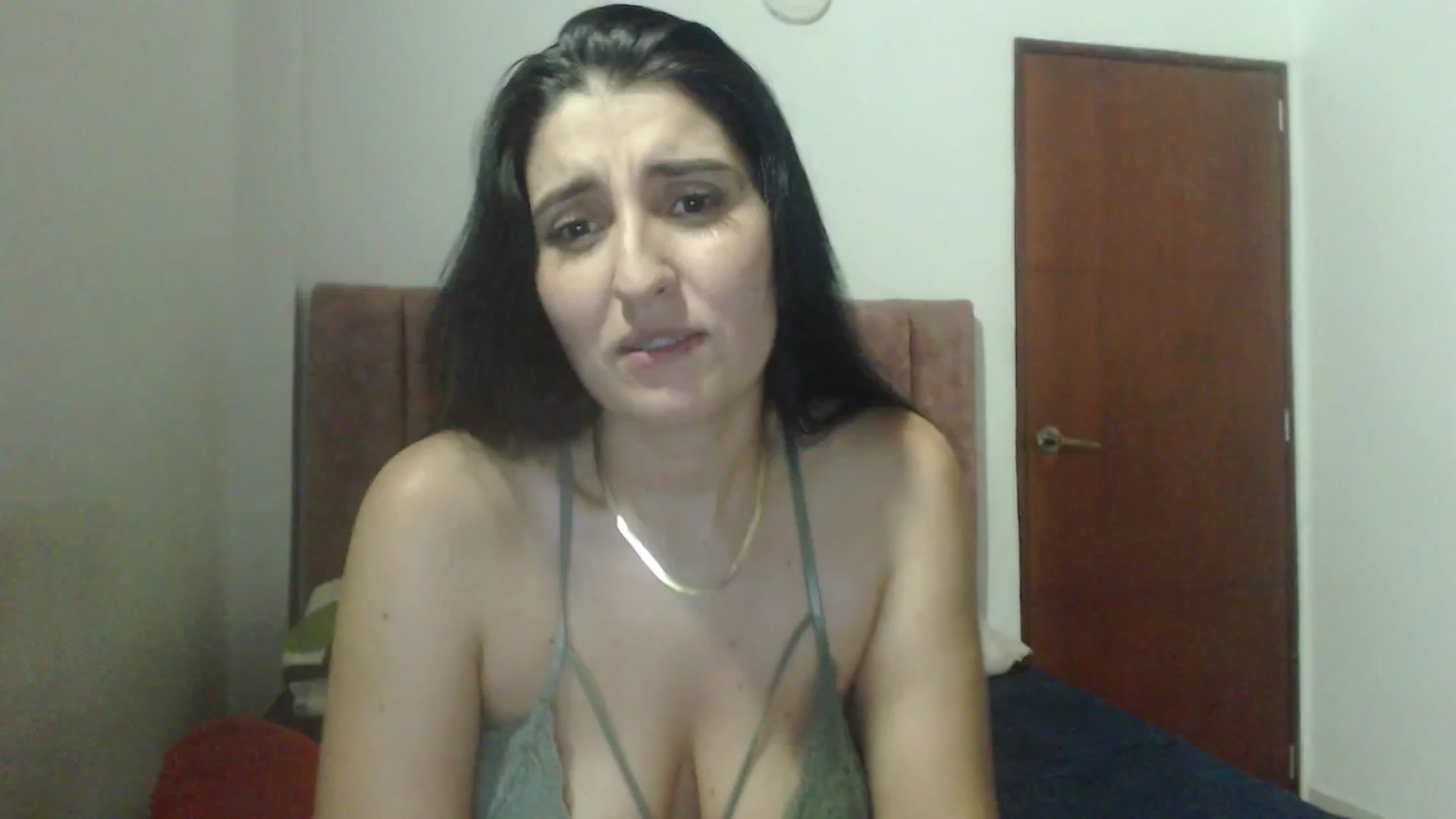 Gallery image thumbnail from Mao02's myfreecams stream on, 03/13/2025, 05:10 image 10 of 20