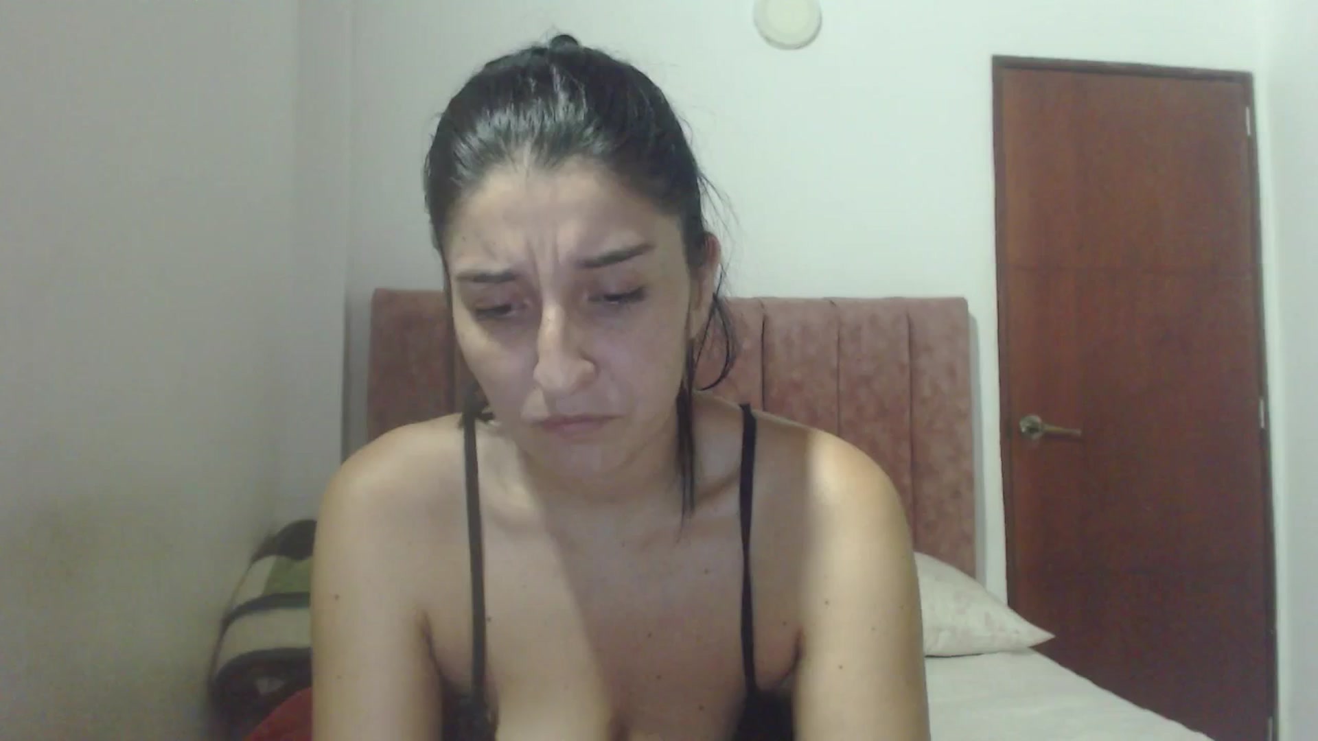 Gallery image thumbnail from Mao02's myfreecams stream on, 04/07/2025, 02:33 image 16 of 20