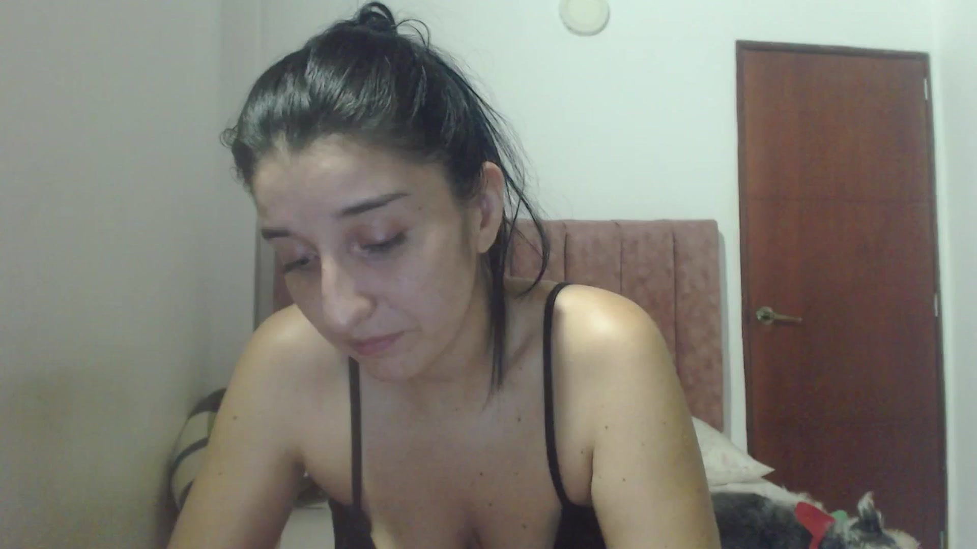 Gallery image thumbnail from Mao02's myfreecams stream on, 04/07/2025, 02:33 image 2 of 20