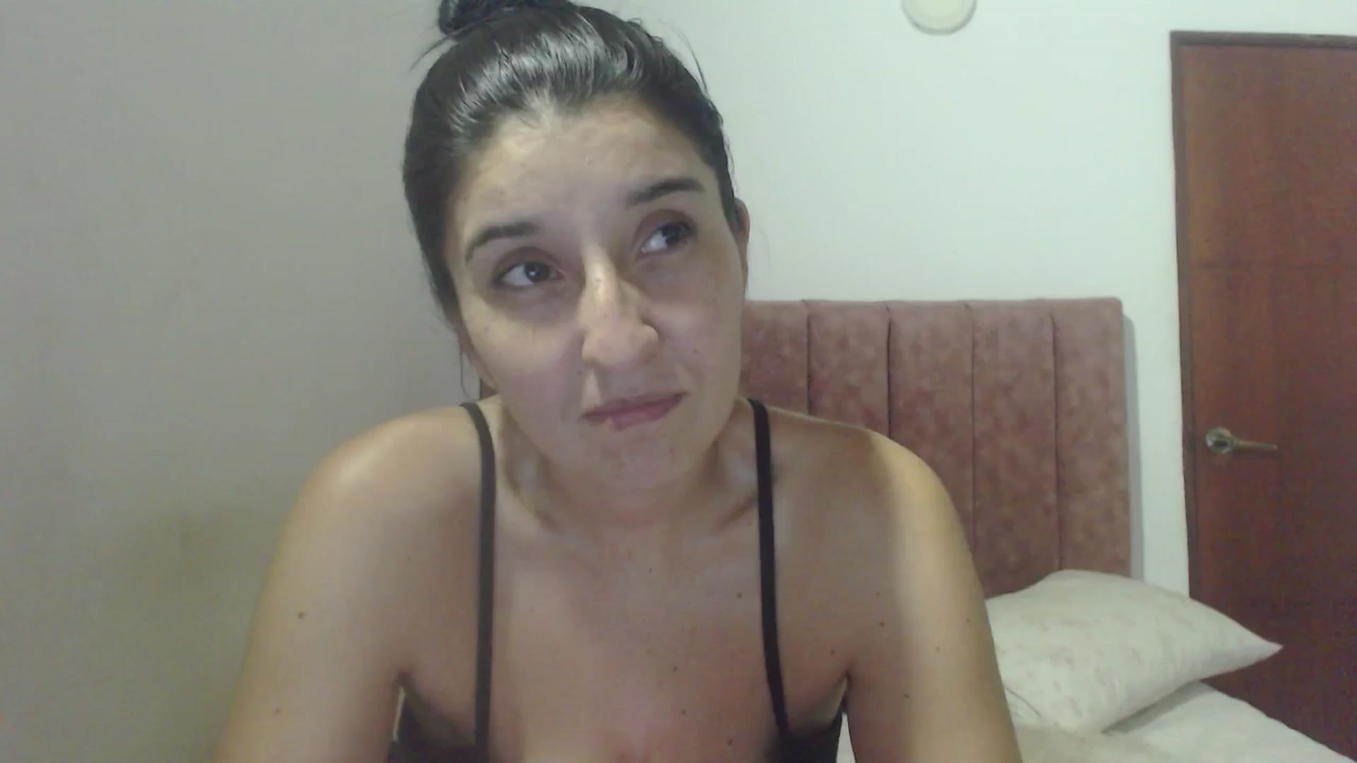 Gallery image thumbnail from Mao02's myfreecams stream on, 04/07/2025, 05:14 image 1 of 20