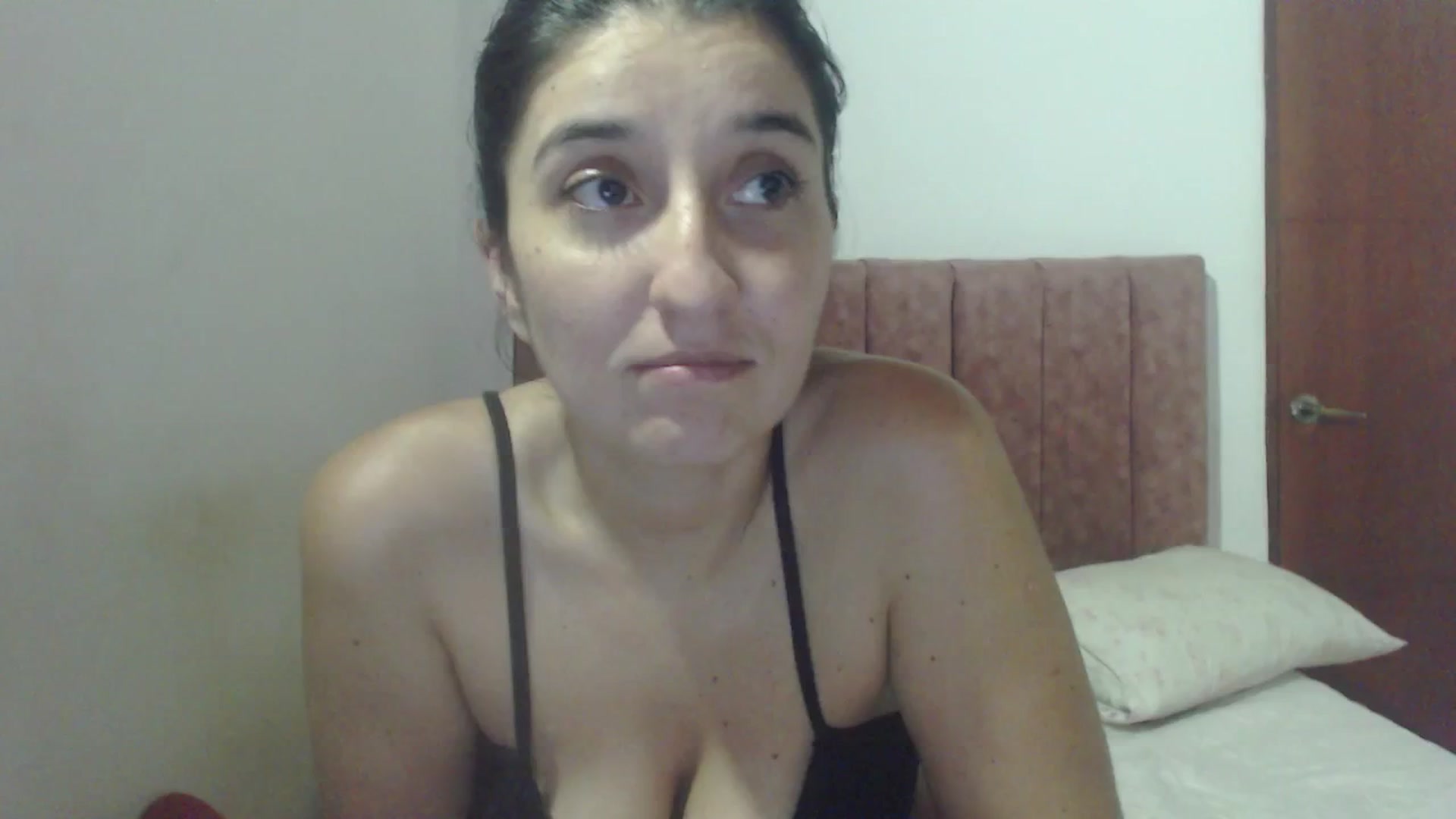 Gallery image thumbnail from Mao02's myfreecams stream on, 04/07/2025, 05:14 image 13 of 20