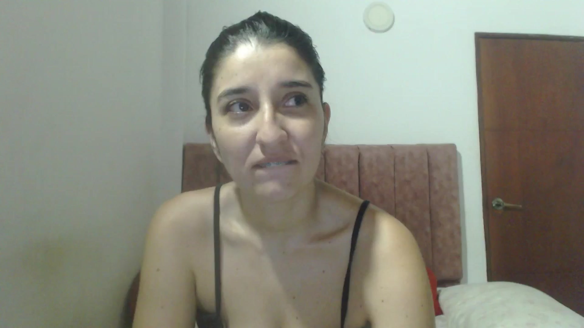 Gallery image thumbnail from Mao02's myfreecams stream on, 04/07/2025, 12:08 image 3 of 20