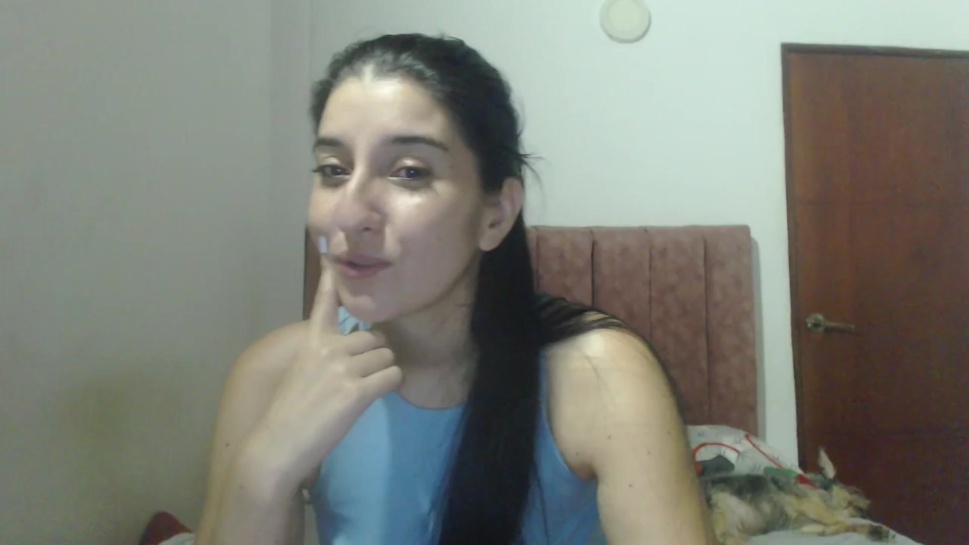 Gallery image thumbnail from Mao02's myfreecams stream on, 04/11/2025, 07:21 image 10 of 20