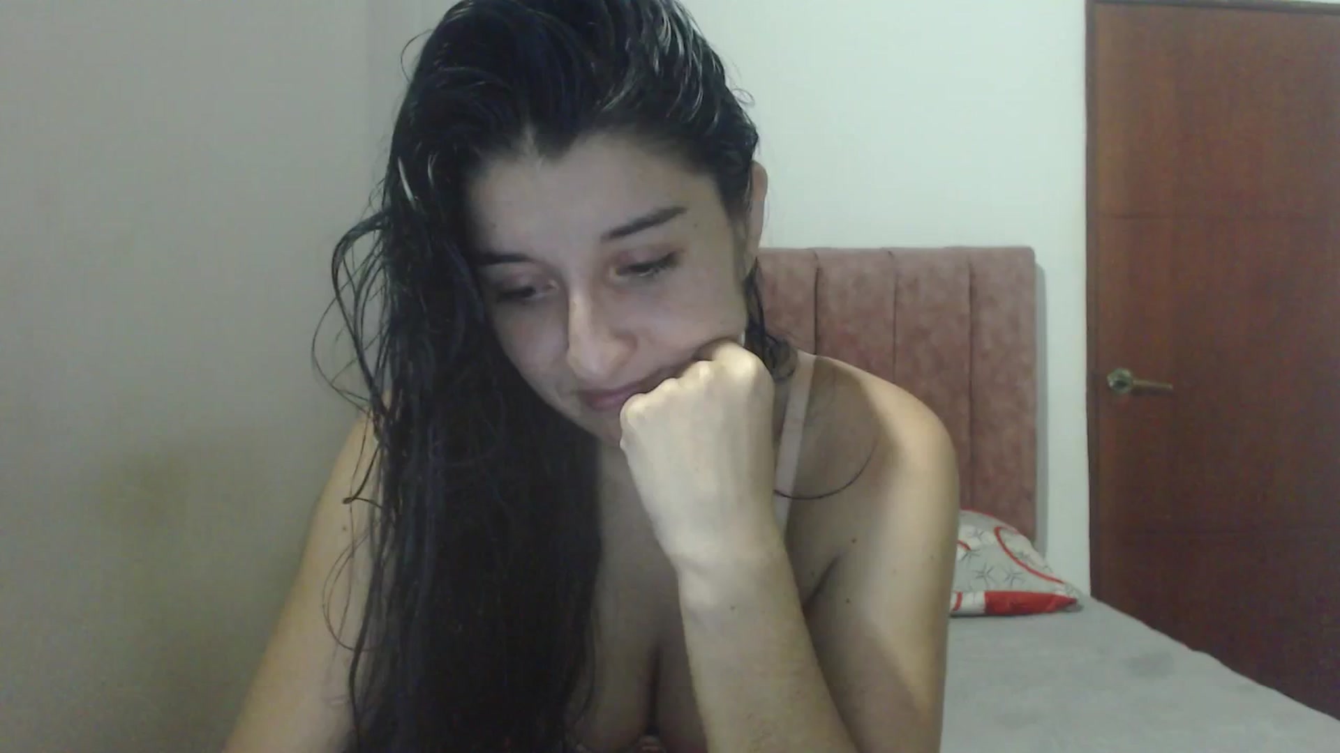 Gallery image thumbnail from Mao02's myfreecams stream on, 04/13/2025, 01:11 image 16 of 20