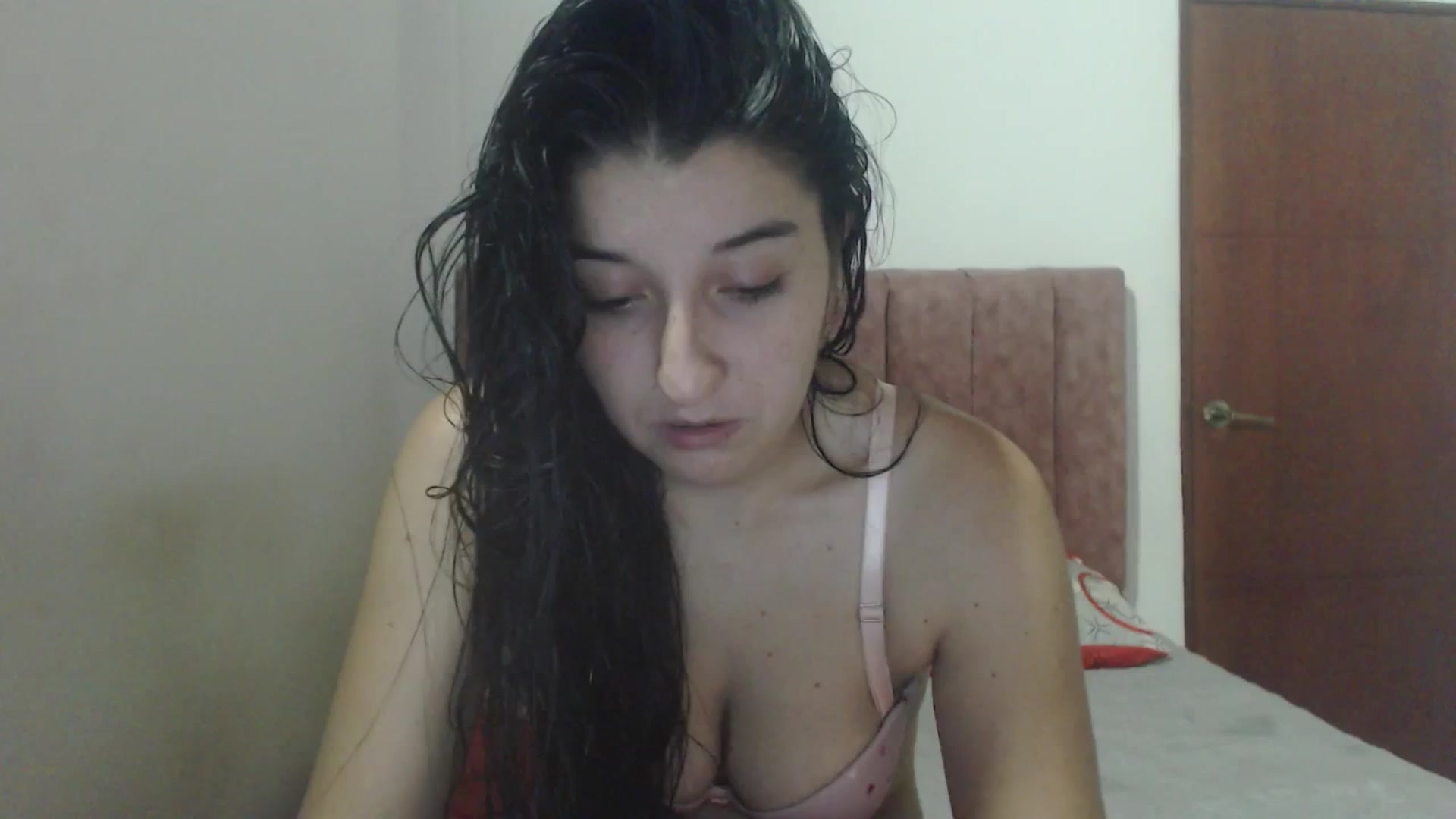 Gallery image thumbnail from Mao02's myfreecams stream on, 04/13/2025, 01:11 image 11 of 20