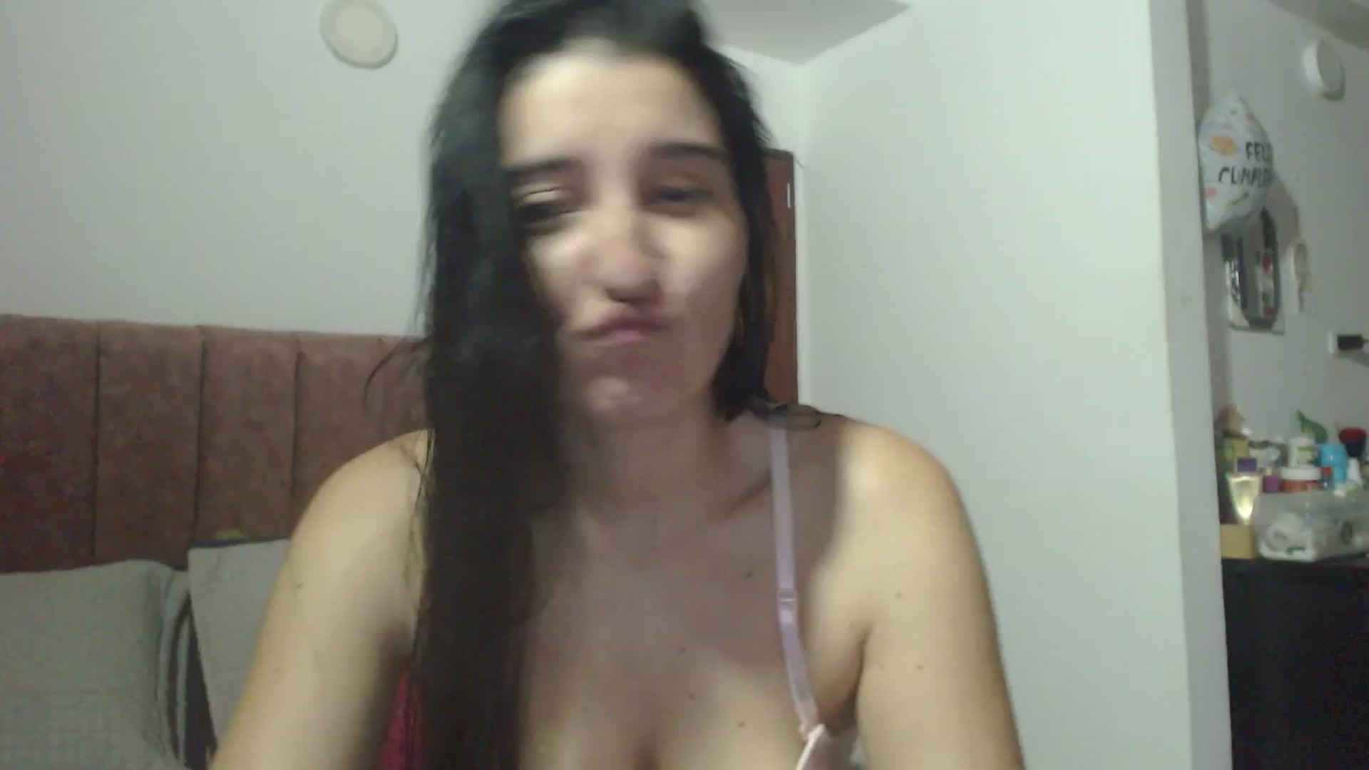 Gallery image thumbnail from Mao02's myfreecams stream on, 04/14/2025, 01:34 image 4 of 20