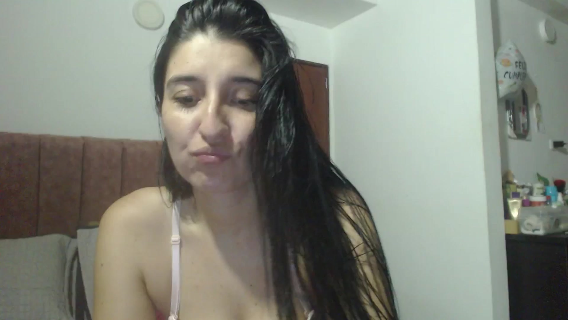 Gallery image thumbnail from Mao02's myfreecams stream on, 04/14/2025, 01:34 image 9 of 20