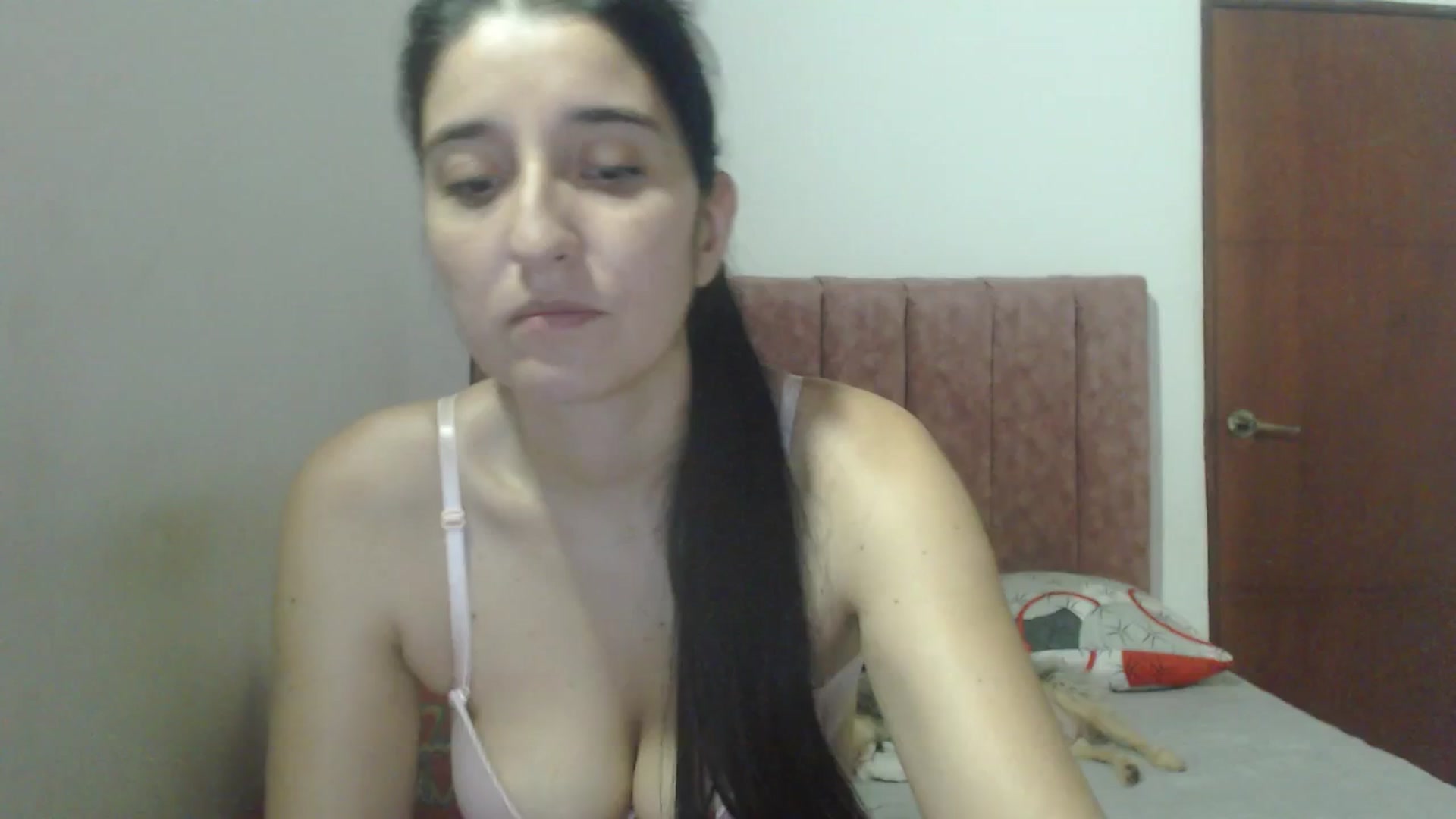 Gallery image thumbnail from Mao02's myfreecams stream on, 04/14/2025, 14:00 image 19 of 20