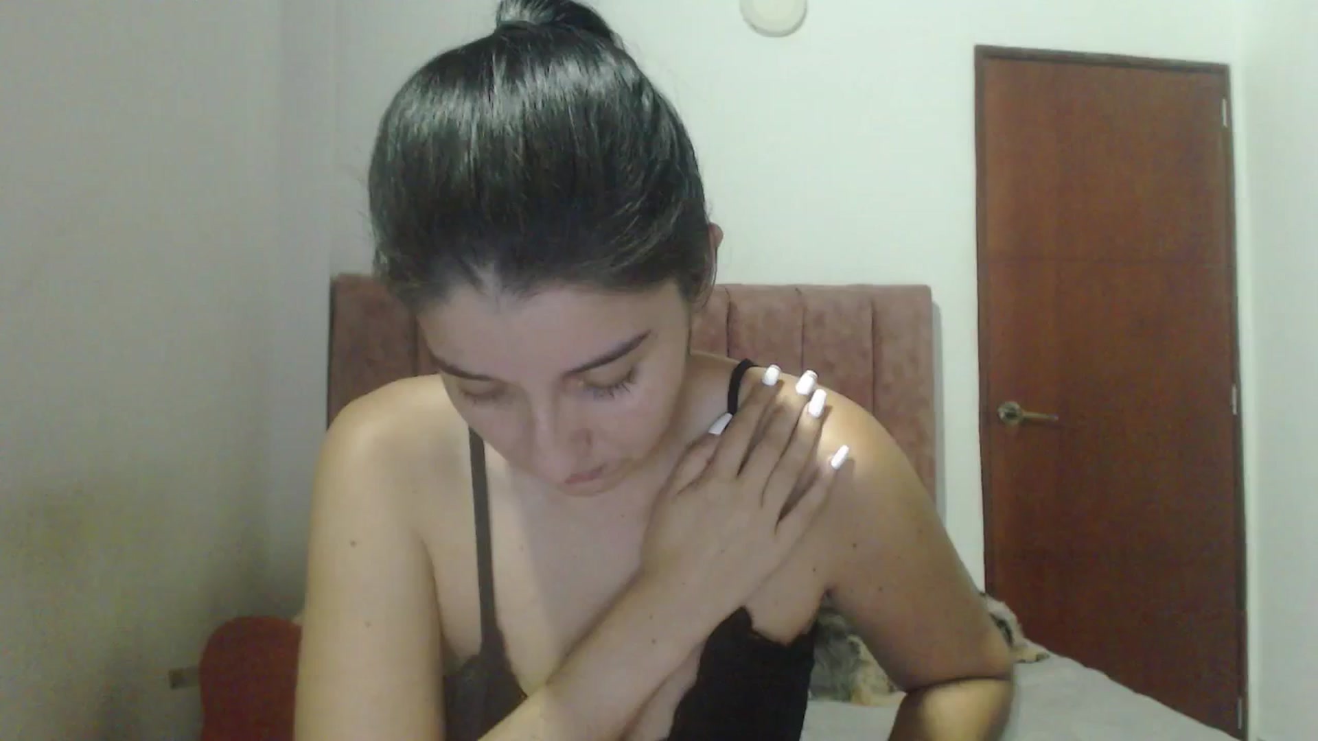 Gallery image thumbnail from Mao02's myfreecams stream on, 04/15/2025, 13:36 image 12 of 20