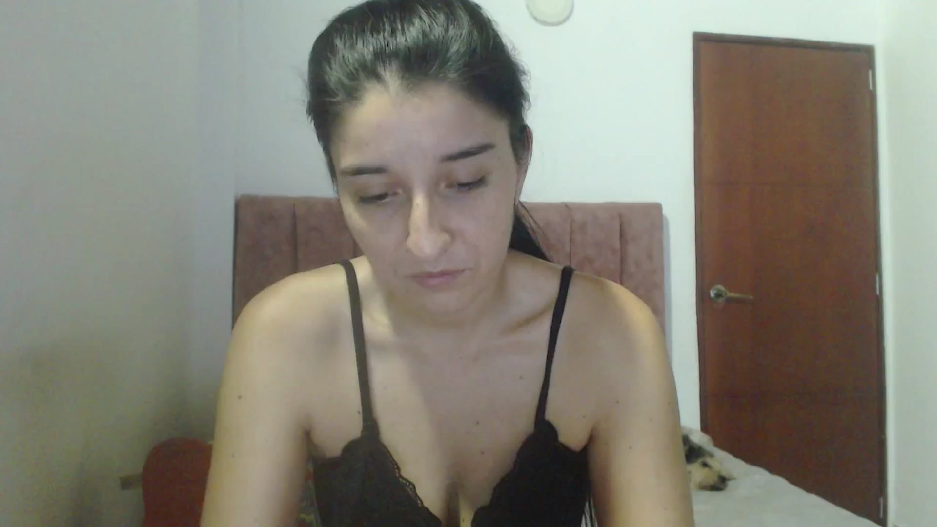Gallery image thumbnail from Mao02's myfreecams stream on, 04/15/2025, 13:36 image 8 of 20