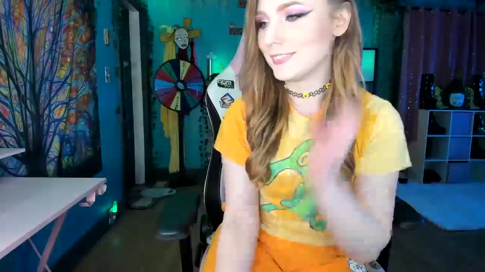 Gallery image thumbnail from MapleMaya's myfreecams stream on, 04/08/2025, 11:47 image 10 of 20