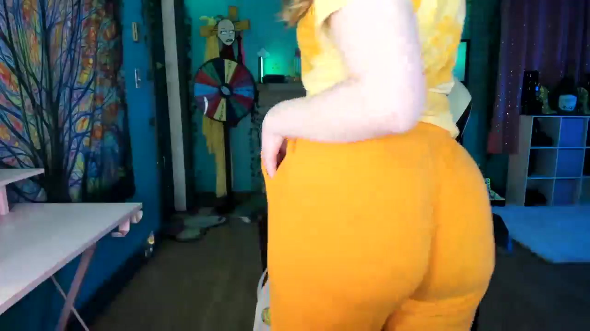 Gallery image thumbnail from MapleMaya's myfreecams stream on, 04/08/2025, 14:14 image 11 of 20