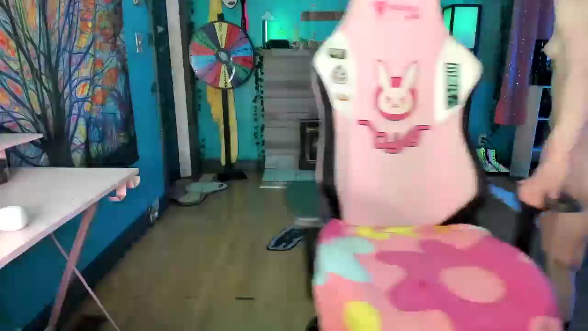 Gallery image thumbnail from MapleMaya's myfreecams stream on, 04/13/2025, 11:08 image 5 of 20