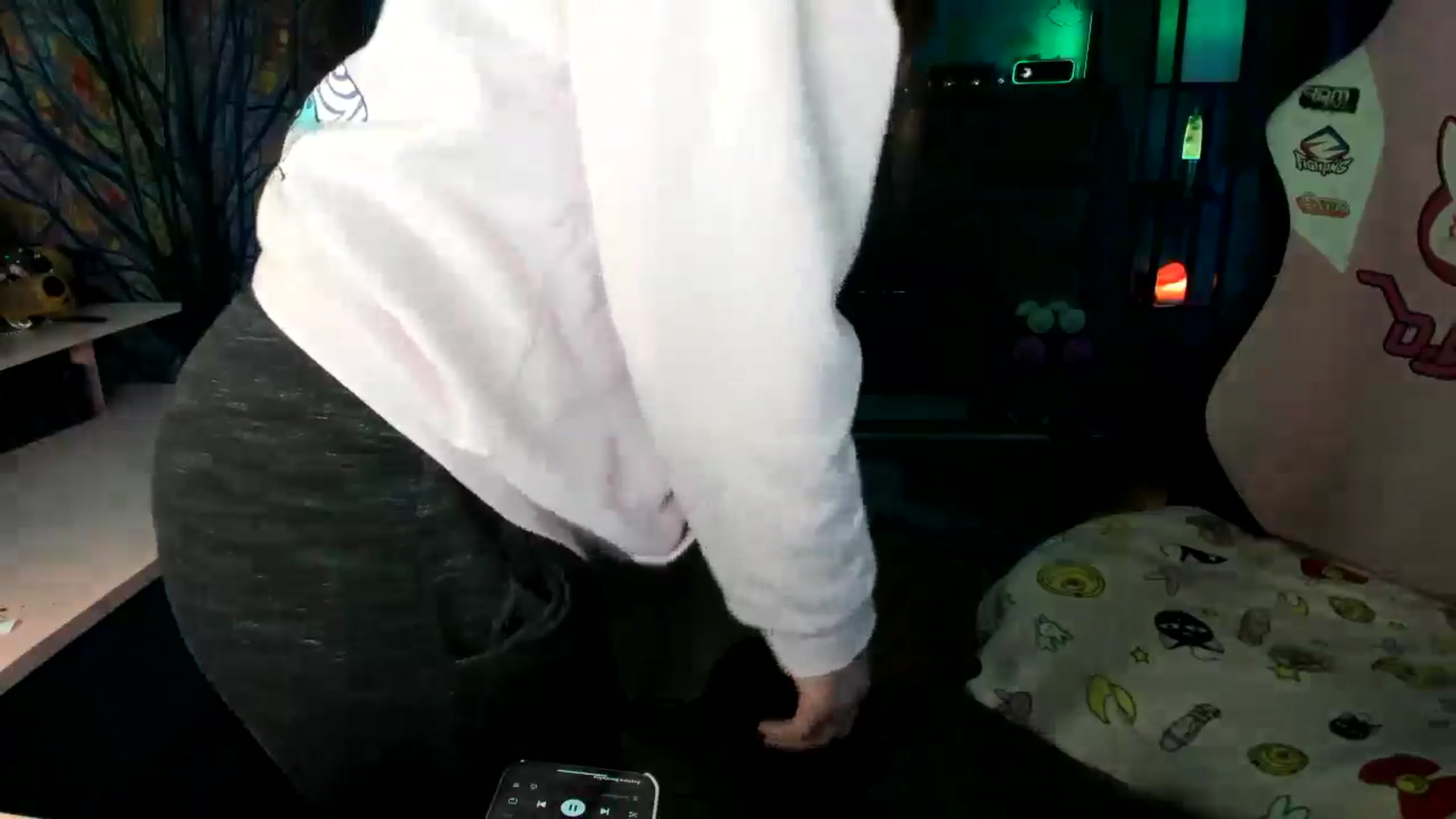 Gallery image thumbnail from MapleMaya's myfreecams stream on, 04/15/2025, 08:10 image 19 of 20