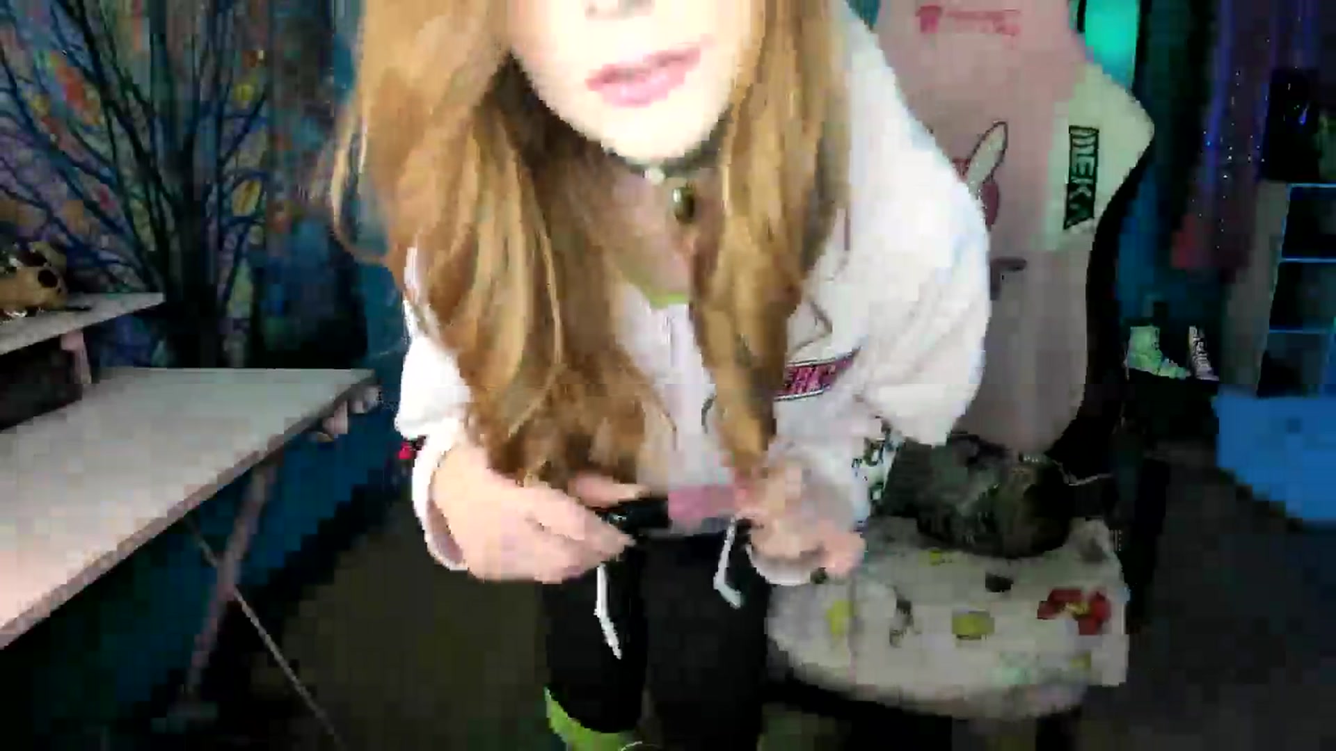 Gallery image thumbnail from MapleMaya's myfreecams stream on, 04/15/2025, 08:10 image 2 of 20