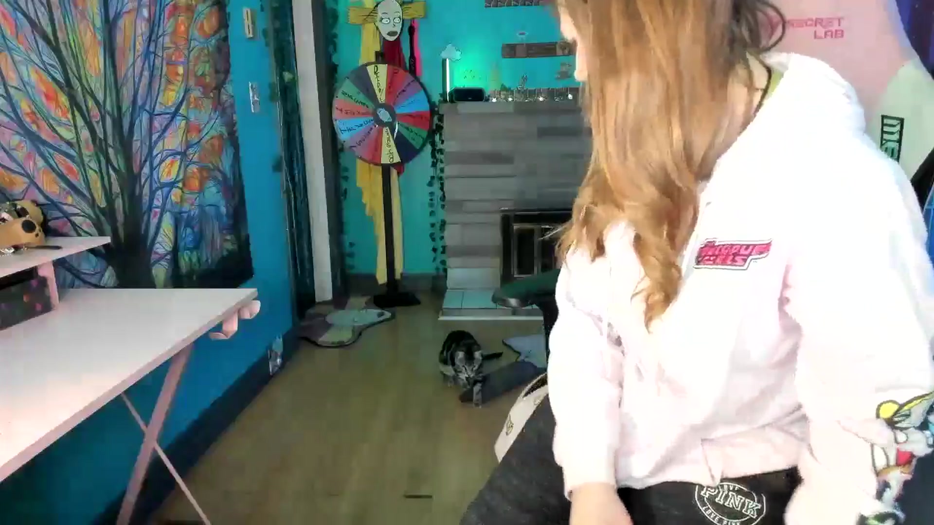 Gallery image thumbnail from MapleMaya's myfreecams stream on, 04/15/2025, 08:10 image 9 of 20