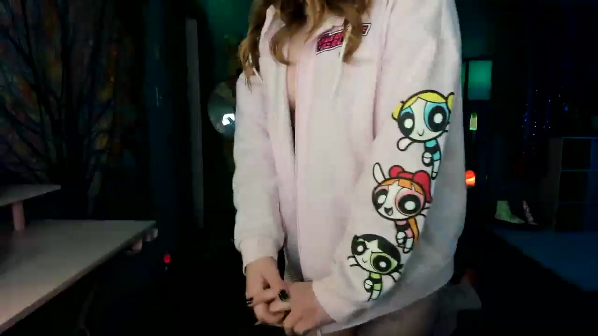 Gallery image thumbnail from MapleMaya's myfreecams stream on, 04/15/2025, 14:08 image 4 of 20