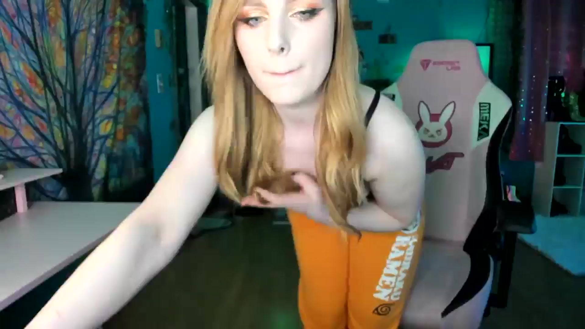 Gallery image thumbnail from MapleMaya's myfreecams stream on, 04/23/2025, 16:47 image 8 of 20