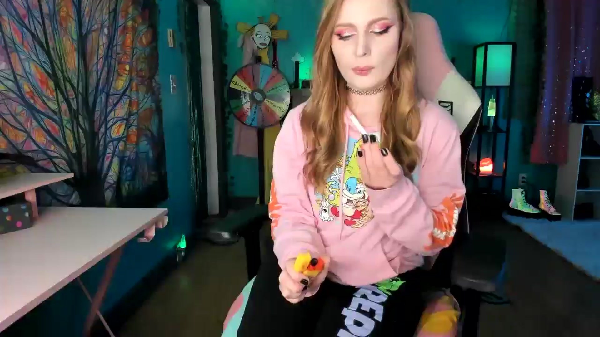 Gallery image thumbnail from MapleMaya's myfreecams stream on, 05/13/2025, 09:30 image 9 of 20