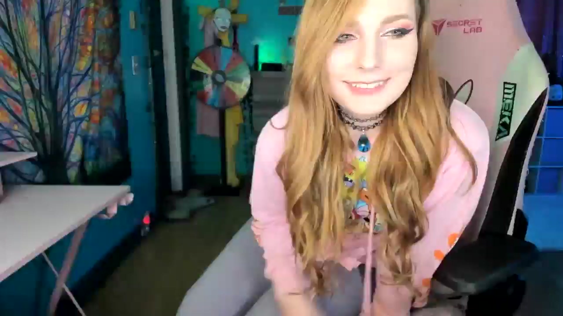 Gallery image thumbnail from MapleMaya's myfreecams stream on, 05/15/2025, 17:00 image 5 of 20
