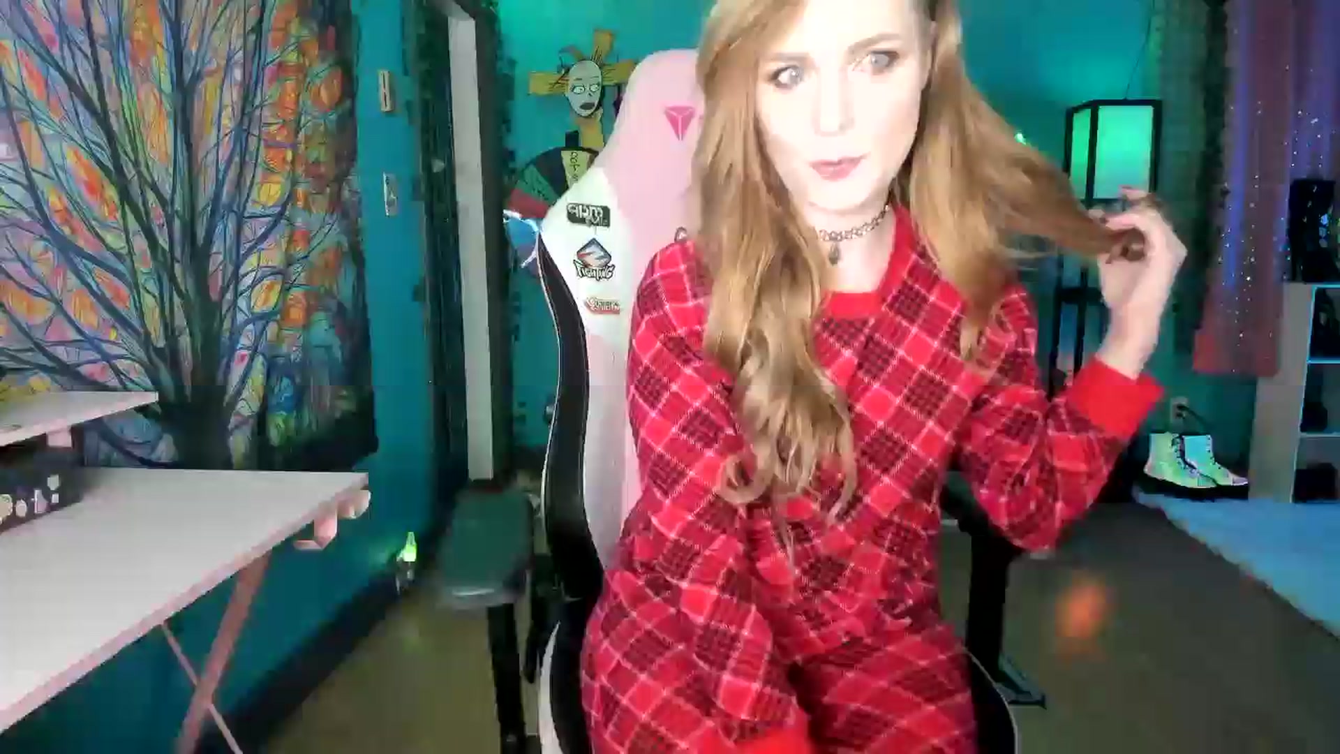Gallery image thumbnail from MapleMaya's myfreecams stream on, 05/21/2025, 12:01 image 1 of 20